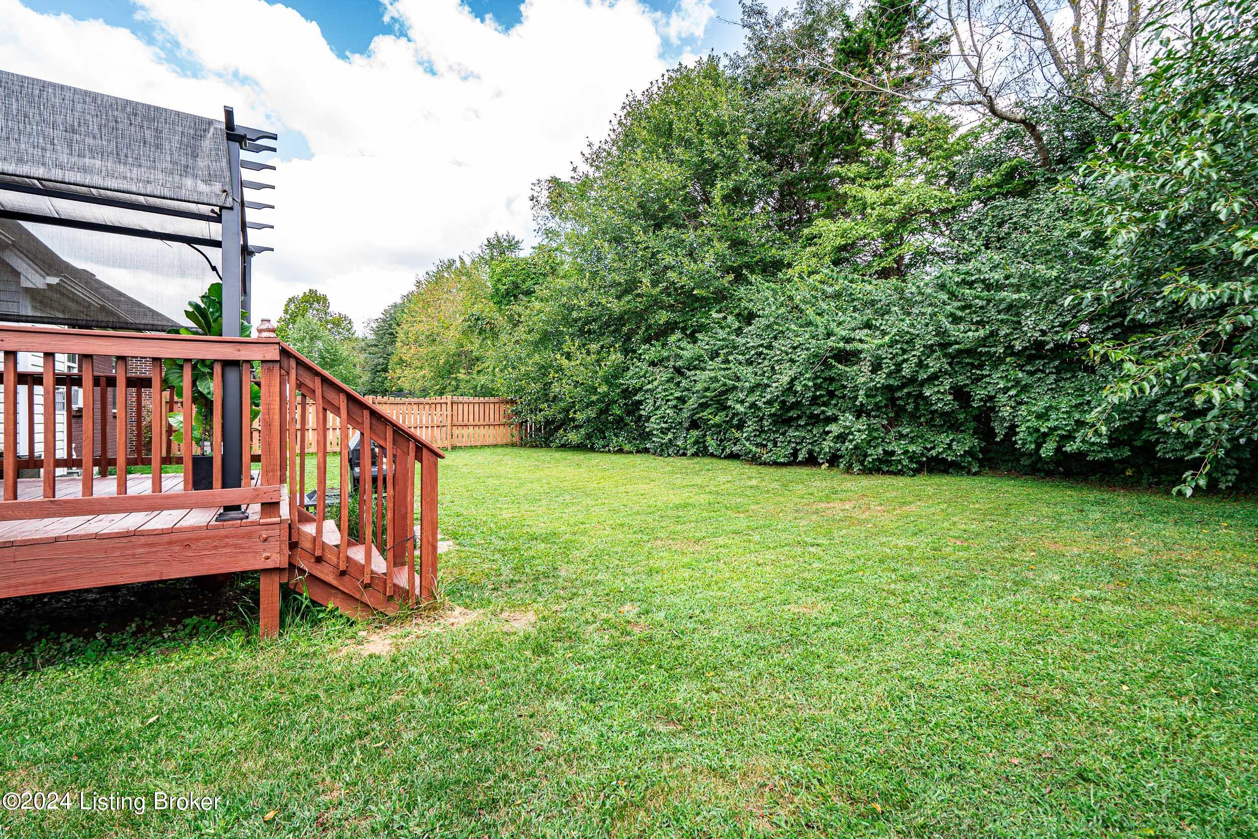 7438 Apple Mill Dr