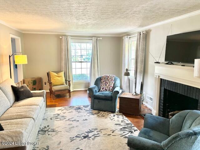 10400 Foxboro Dr