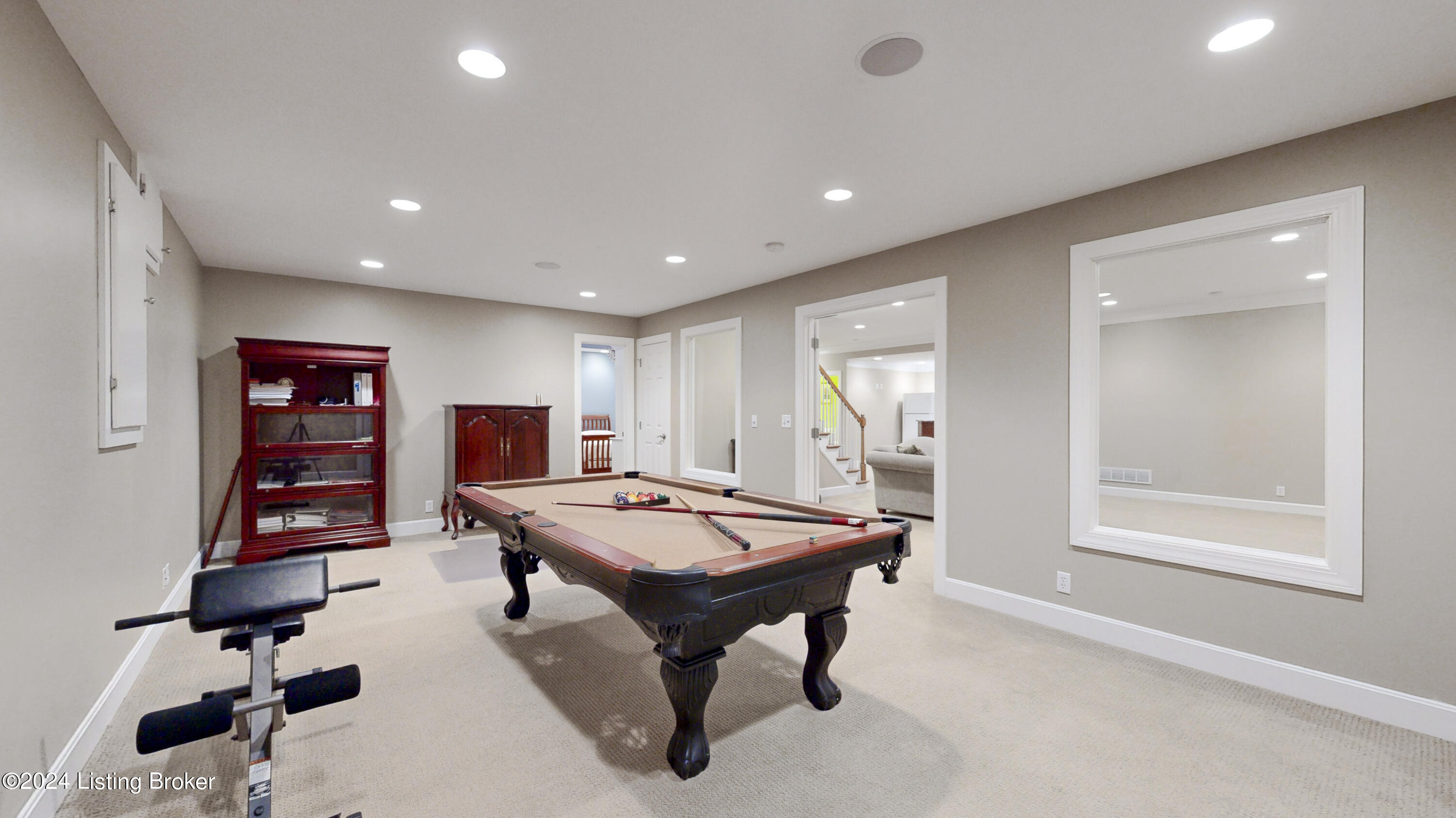10304 Worthington Ln