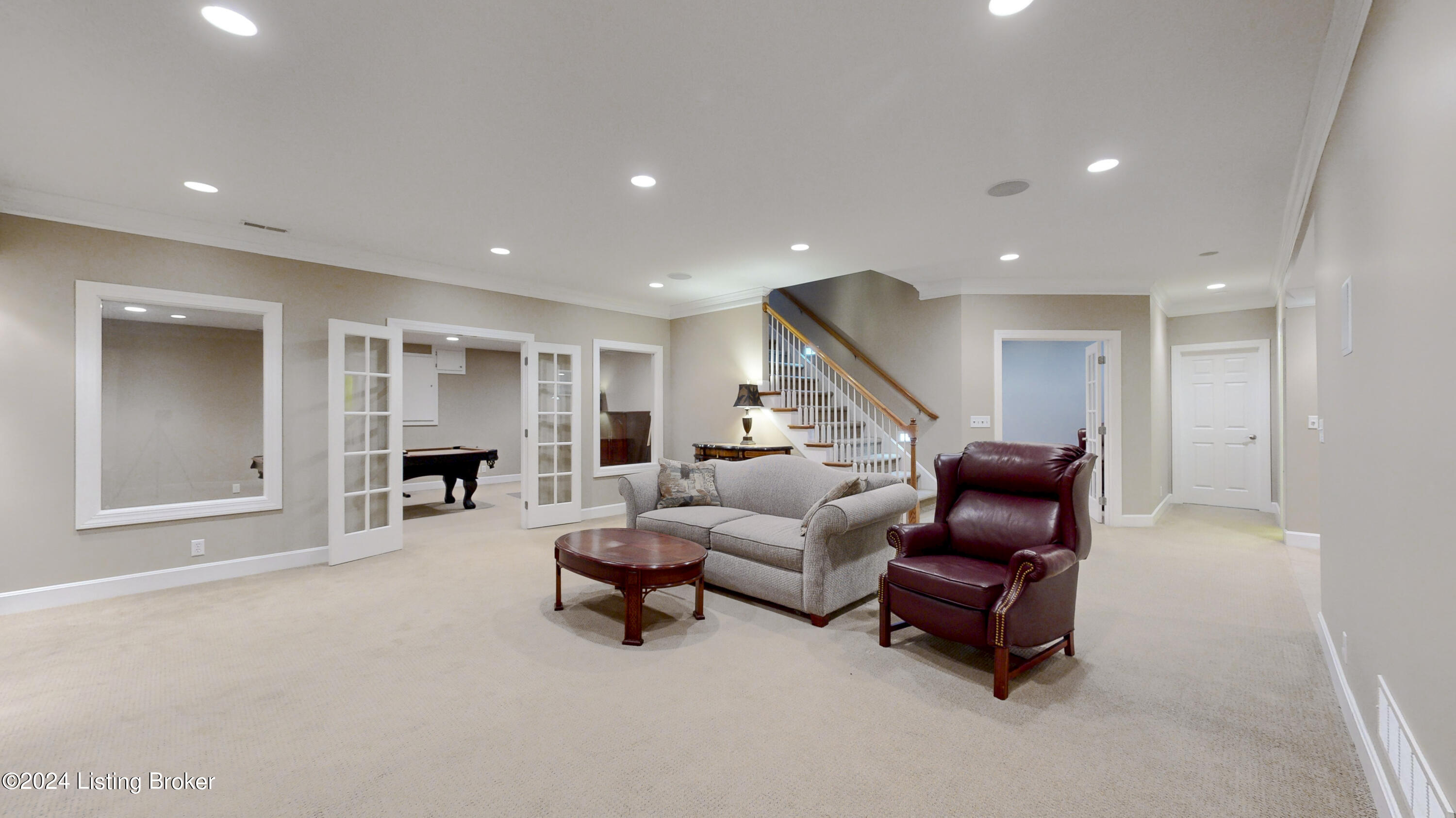 10304 Worthington Ln