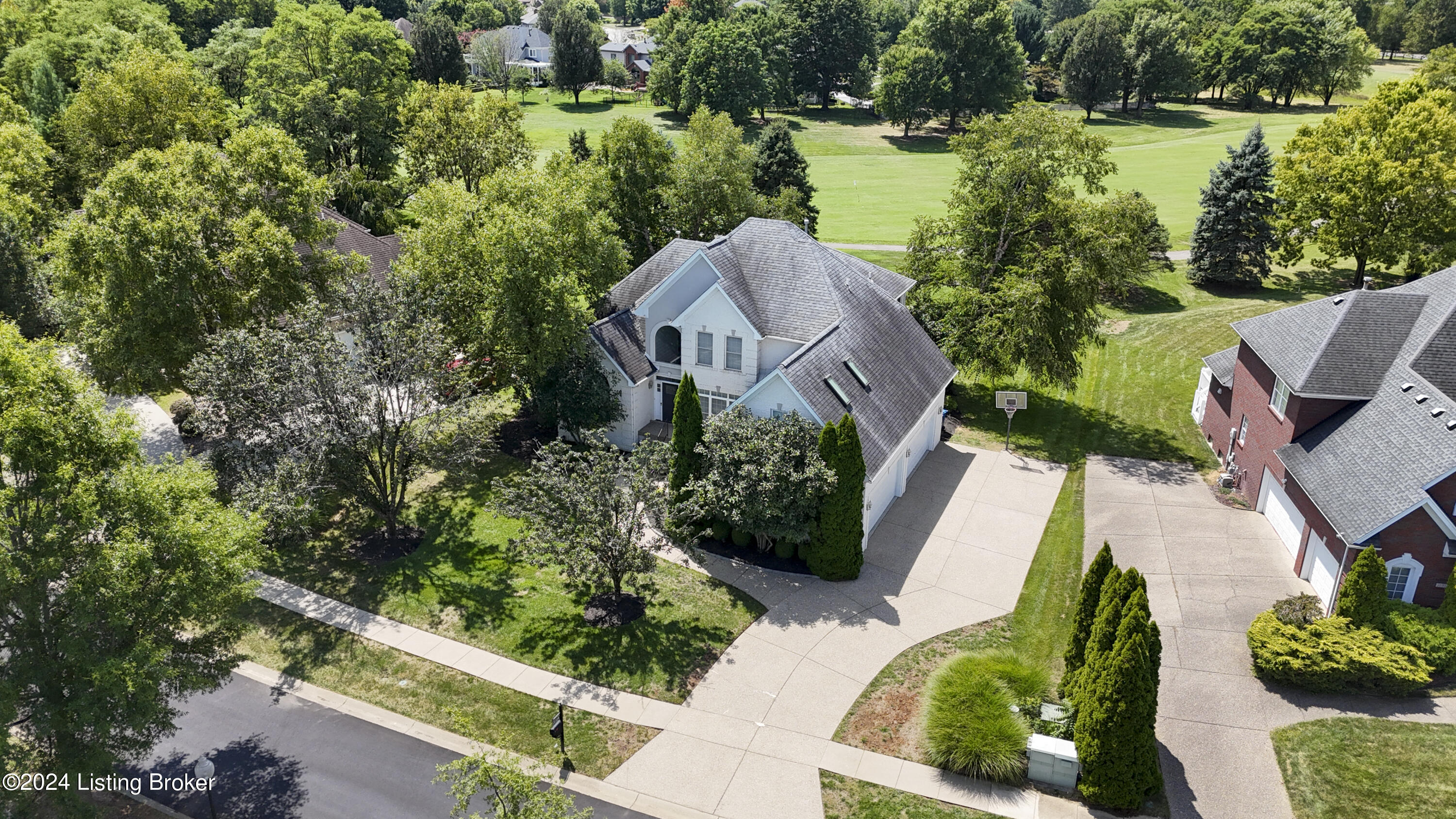 10304 Worthington Ln