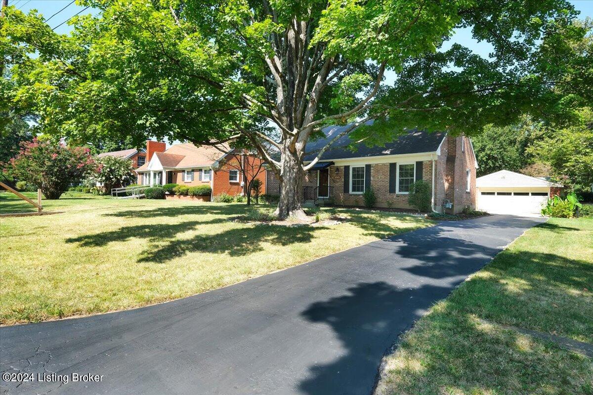 4245 Darbrook Rd
