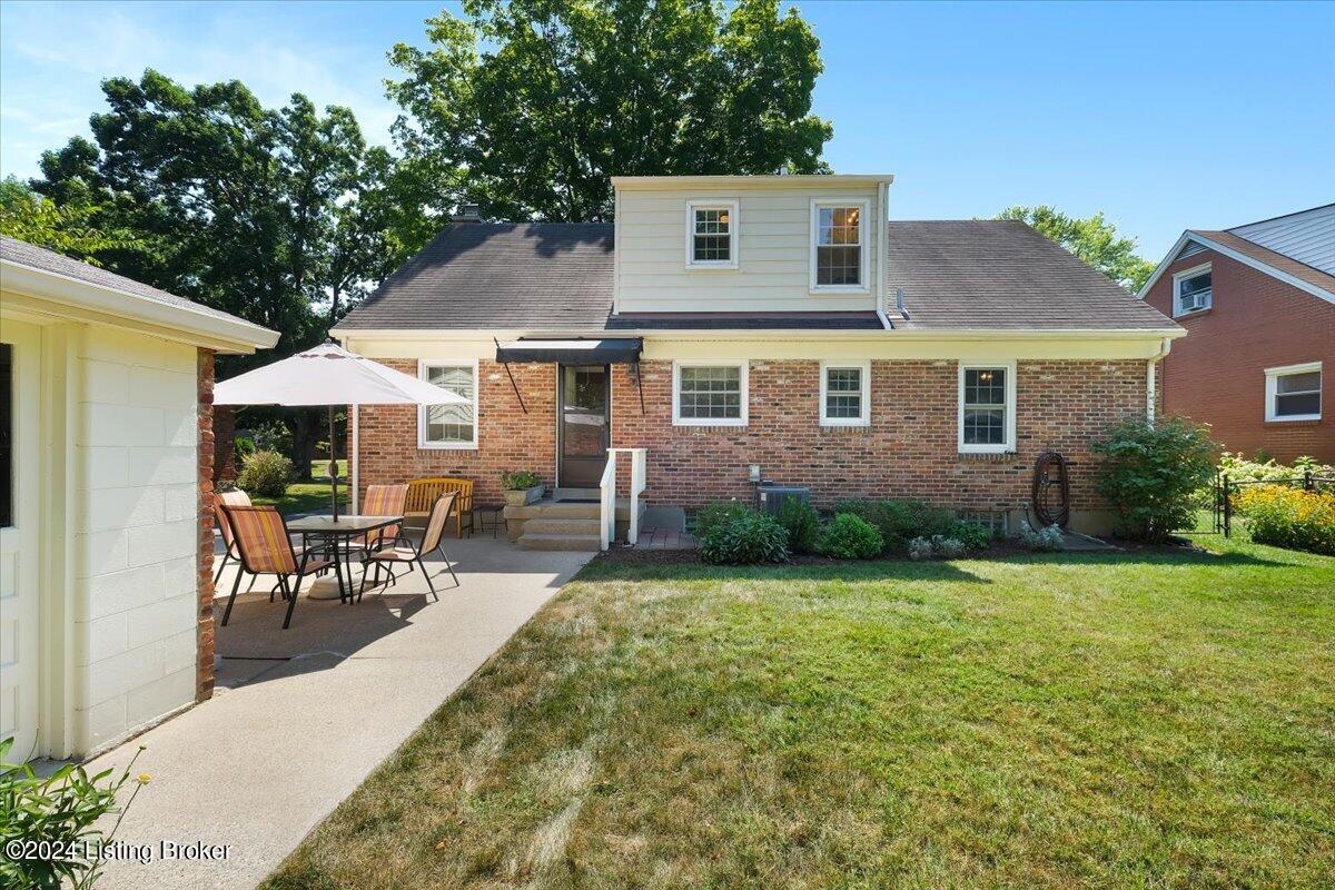 4245 Darbrook Rd