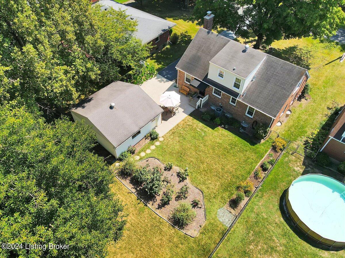 4245 Darbrook Rd