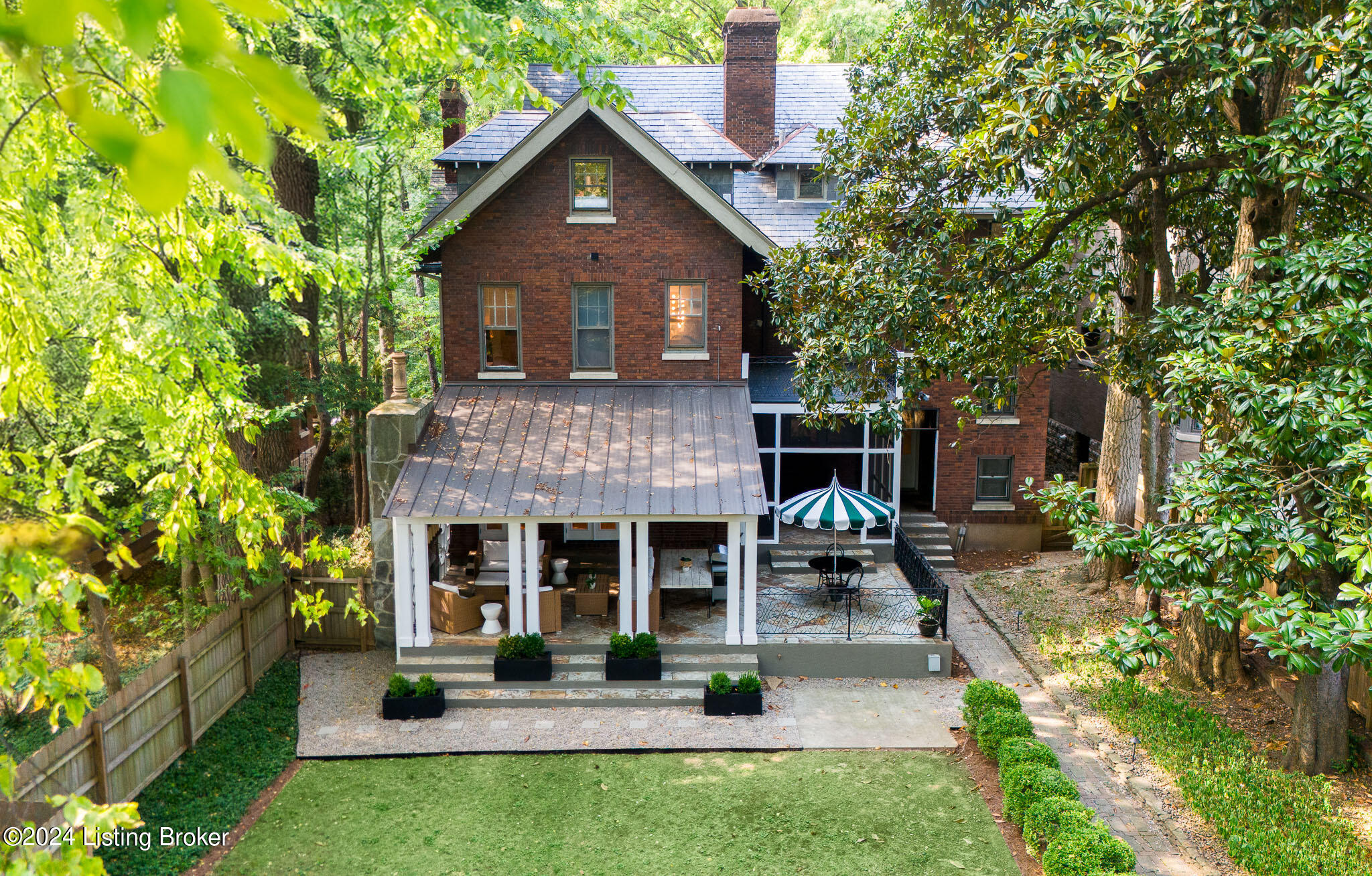1432 Cherokee Rd