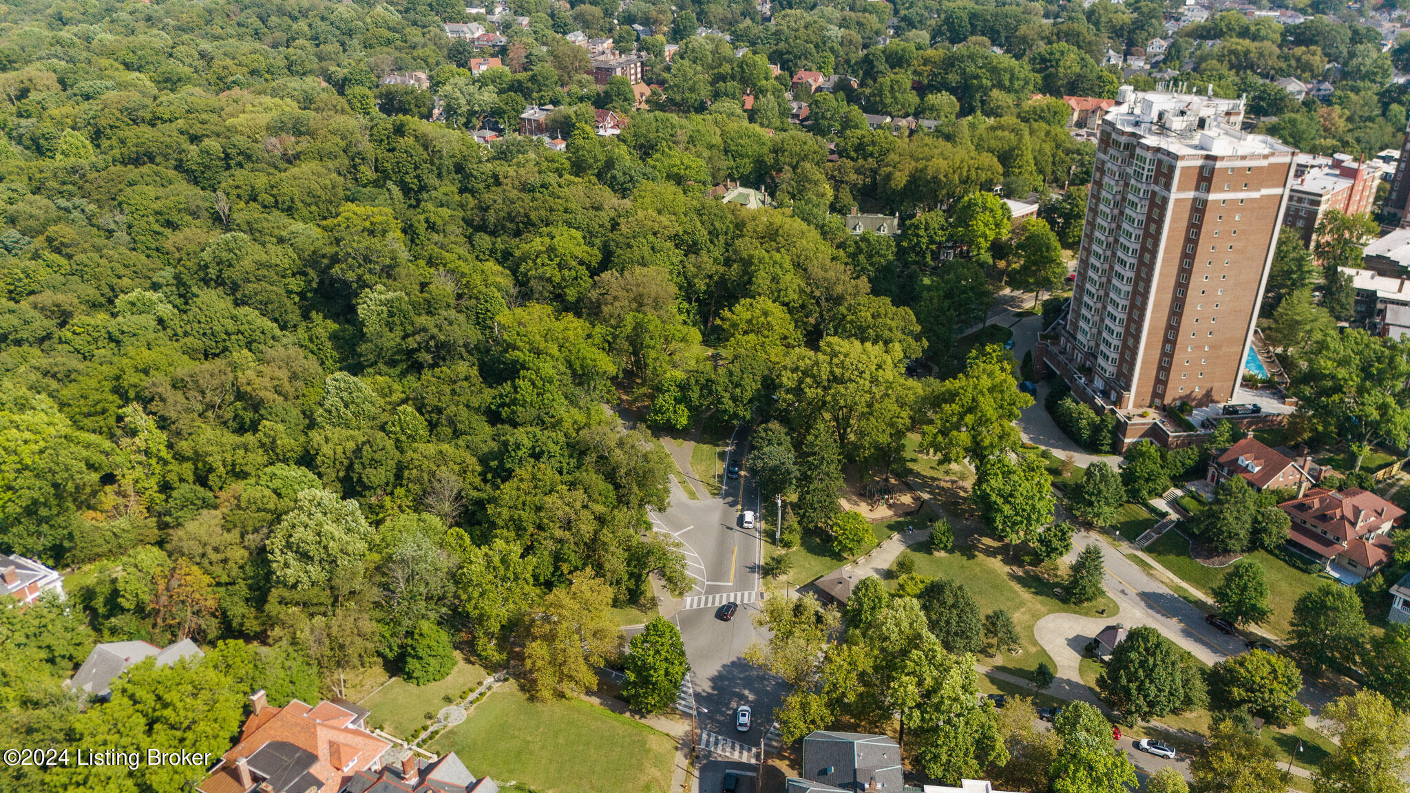 1432 Cherokee Rd
