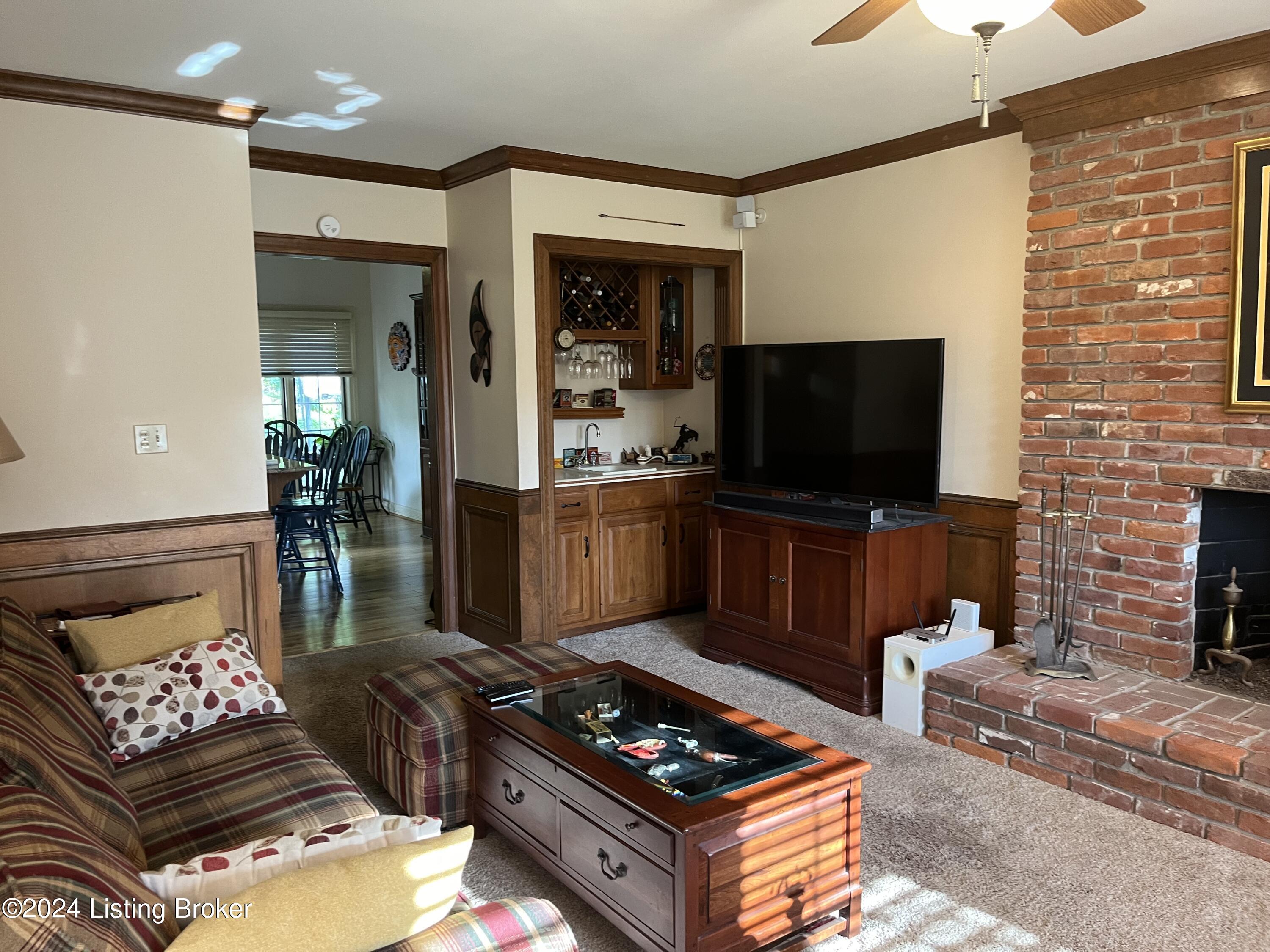 1009 Lodge Hill Rd