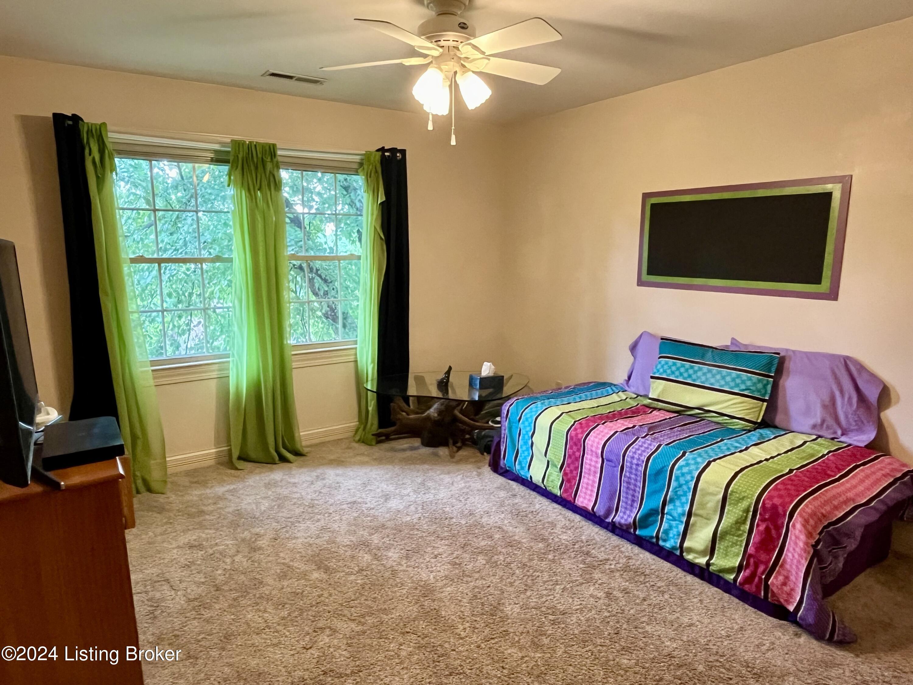 1009 Lodge Hill Rd