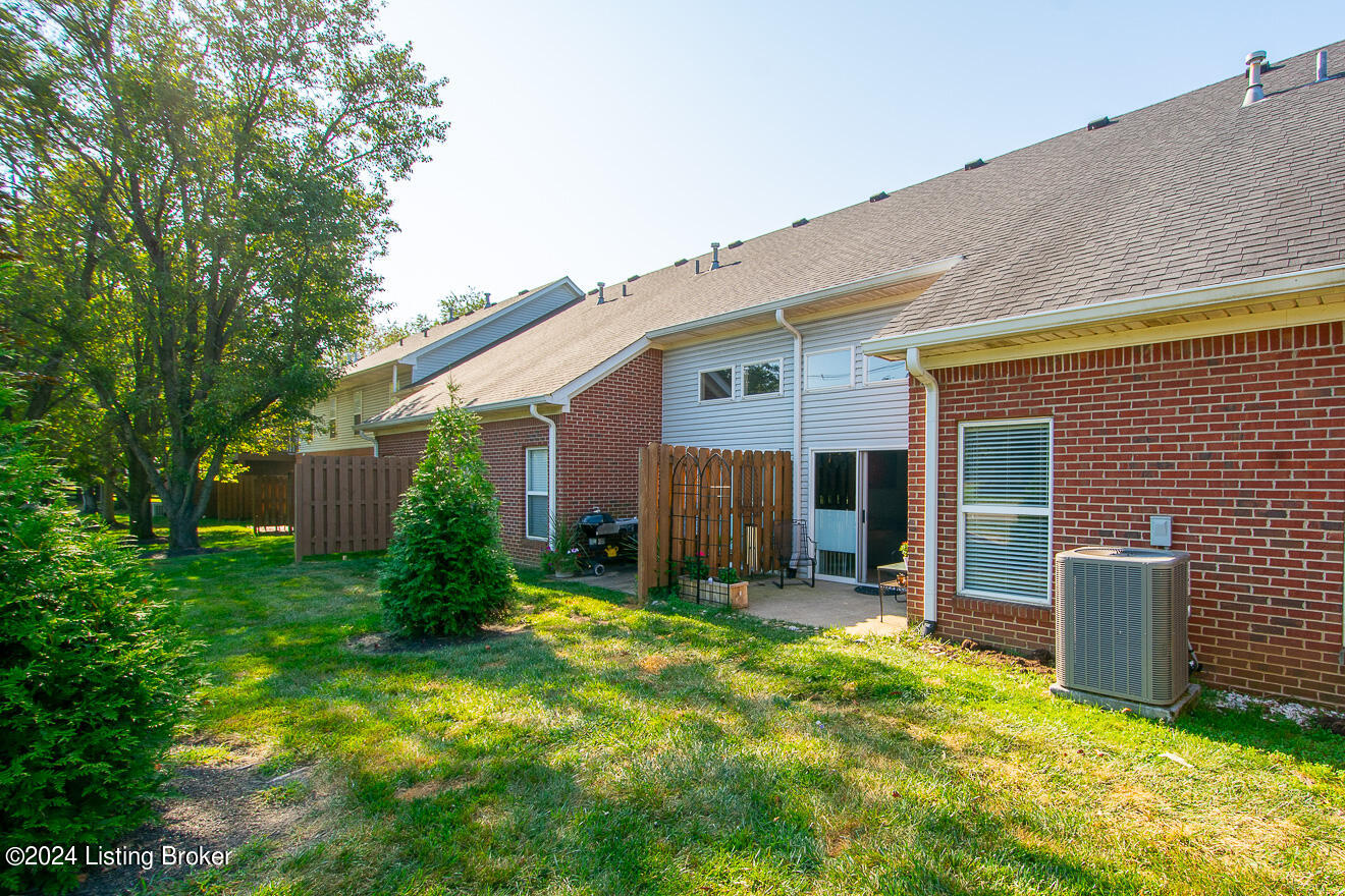 13510 Pinnacle Gardens Cir