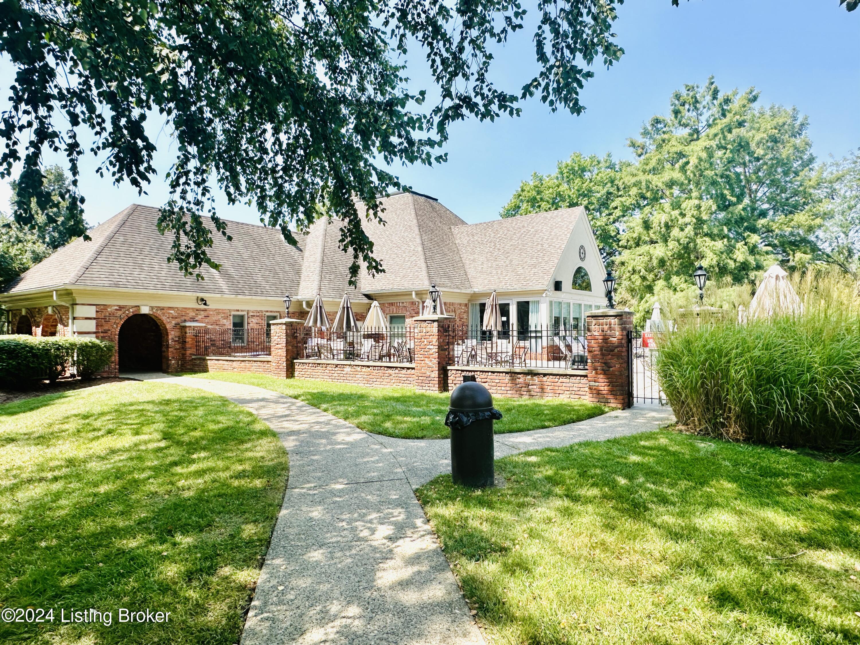 10724 Eagle Ridge Pl