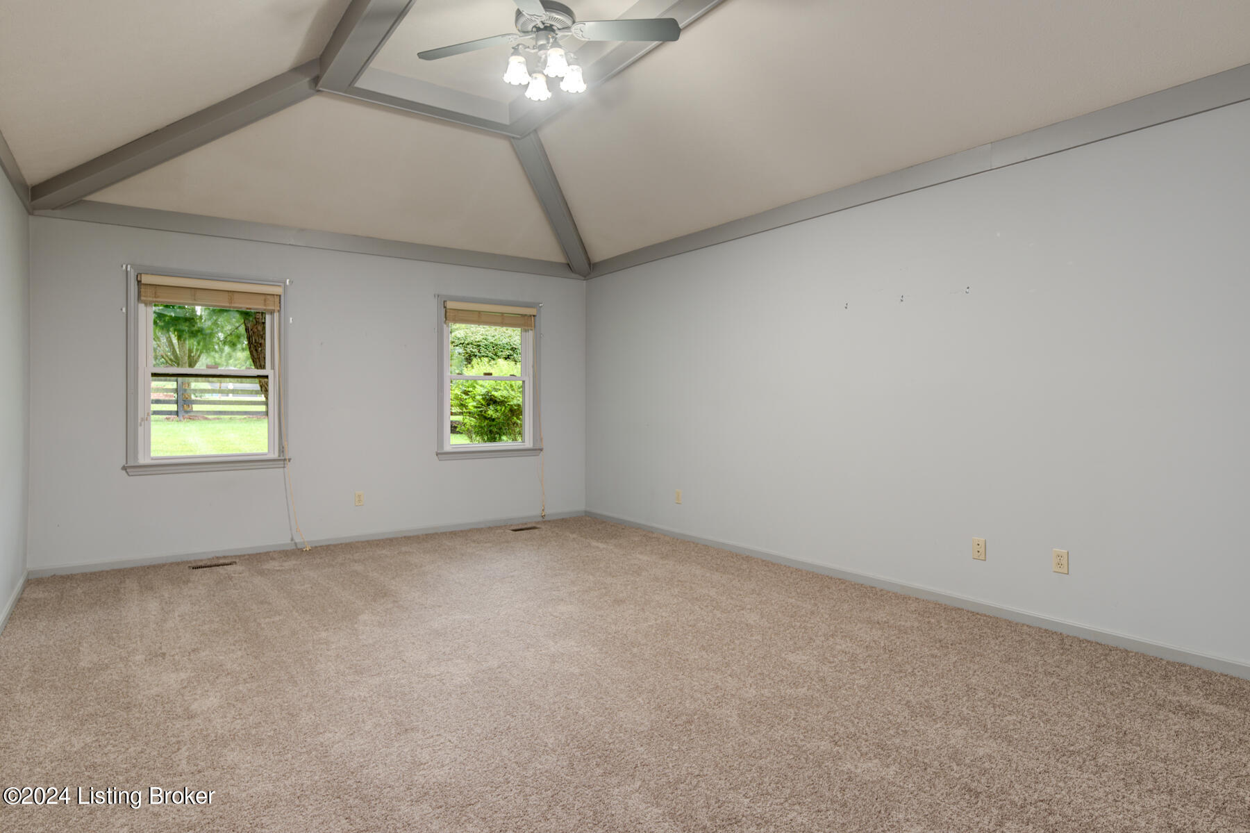 10724 Eagle Ridge Pl