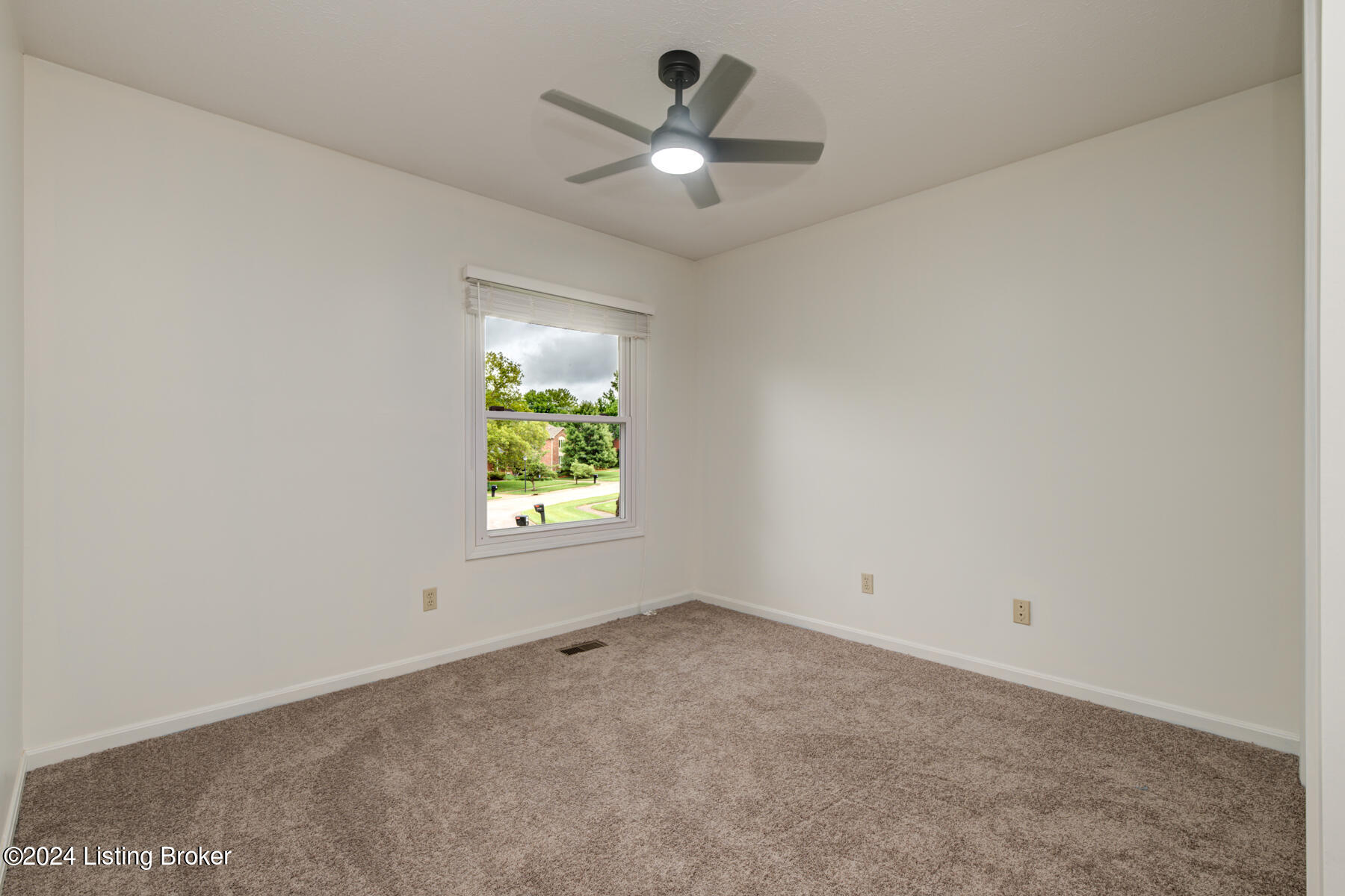 10724 Eagle Ridge Pl