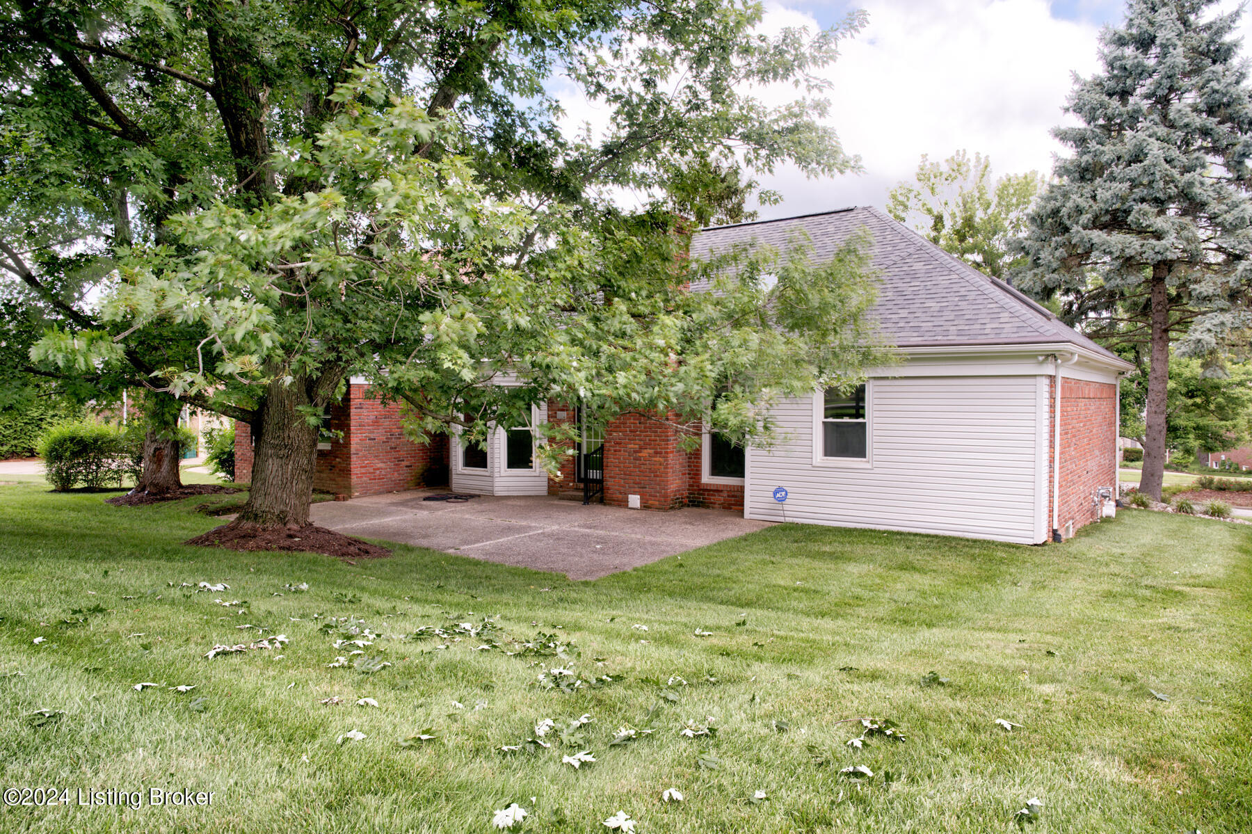 10724 Eagle Ridge Pl