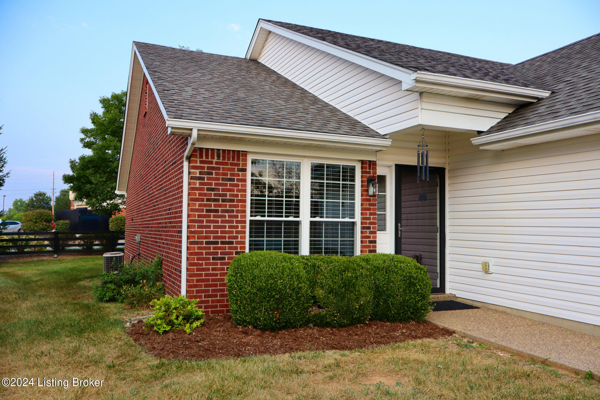 108 Charlton Wynde Dr