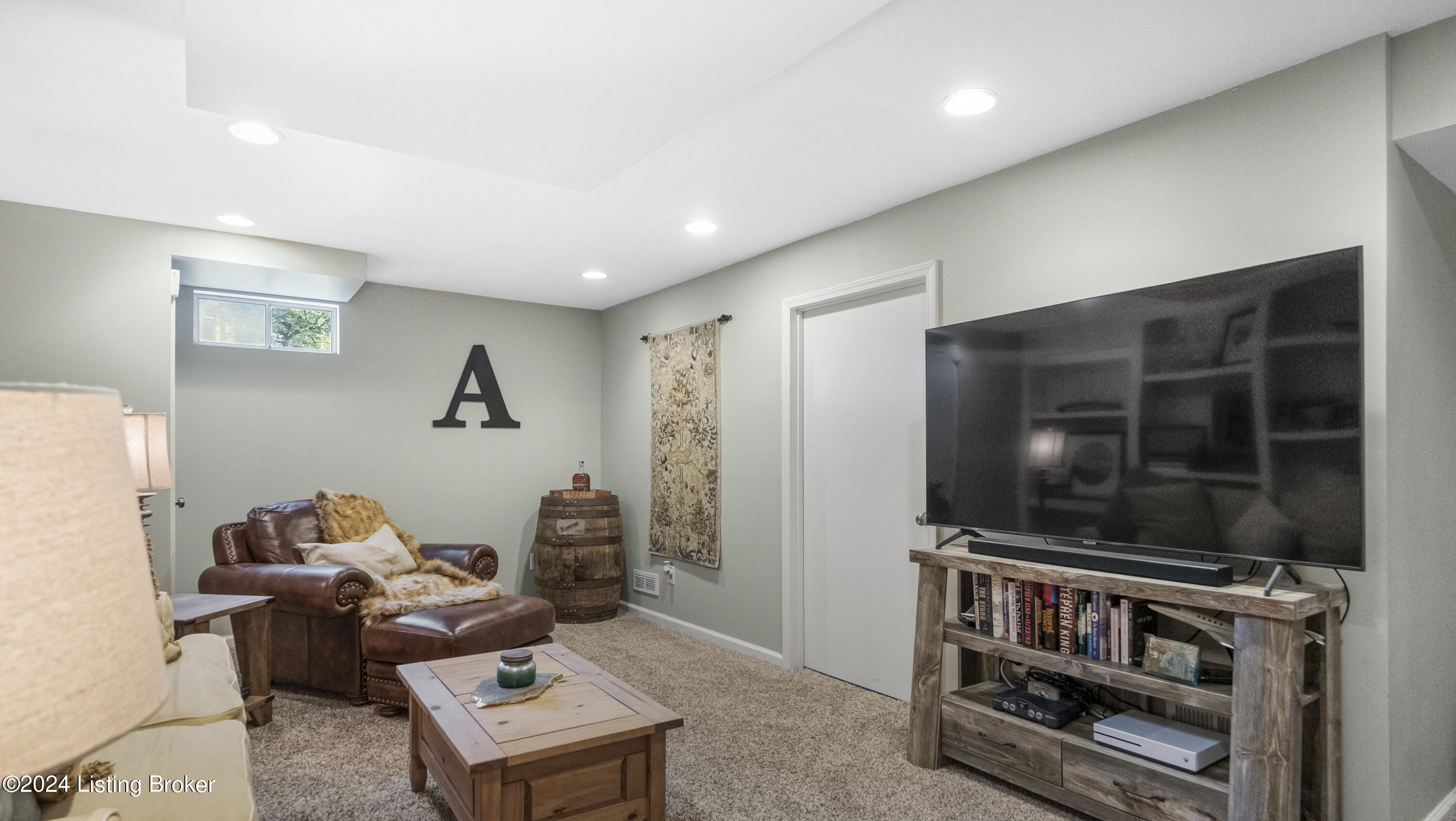 10115 Springbark Dr