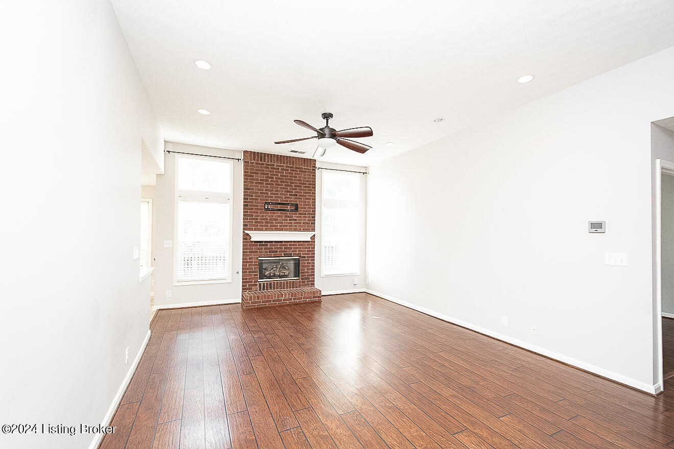 1104 Covington Ct