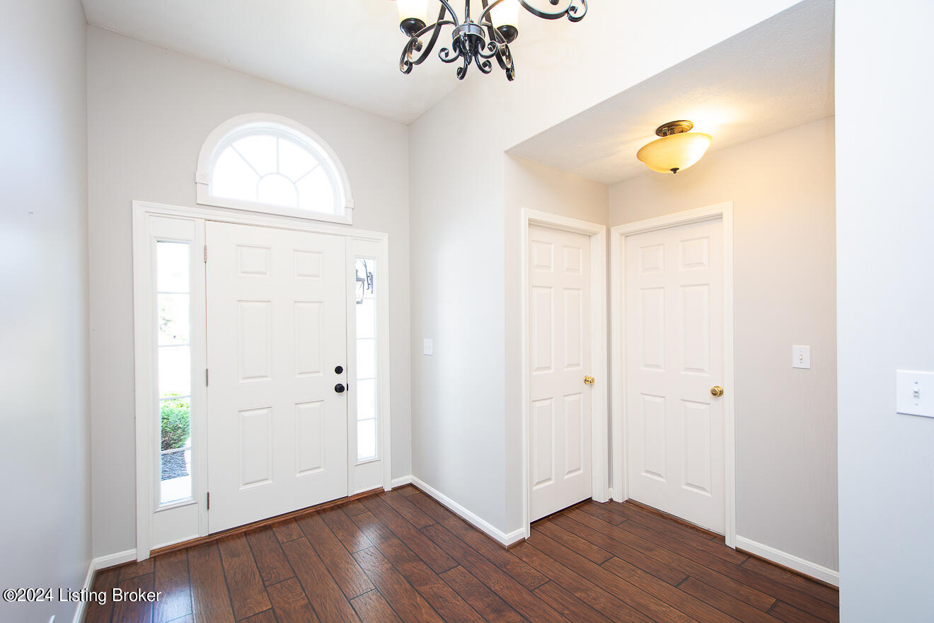 1104 Covington Ct