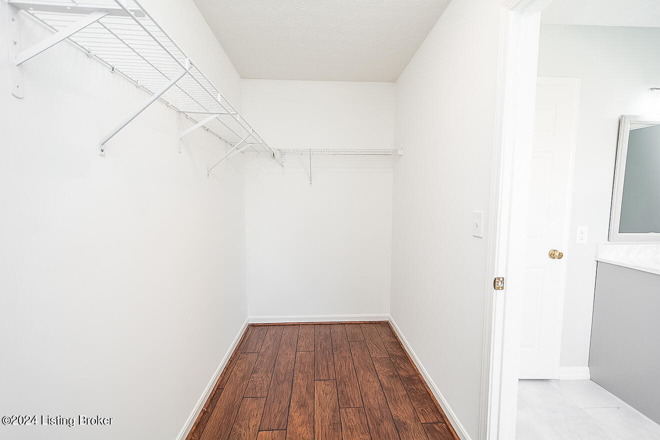 1104 Covington Ct