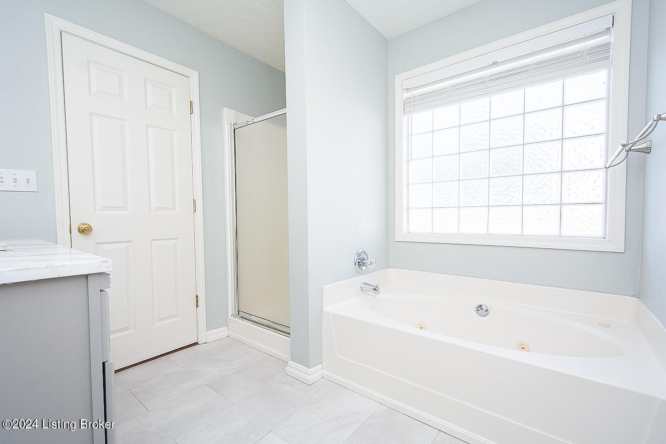 1104 Covington Ct