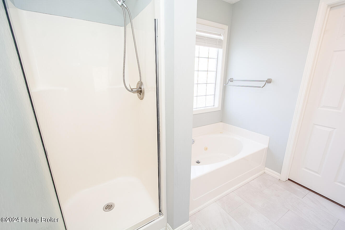 1104 Covington Ct