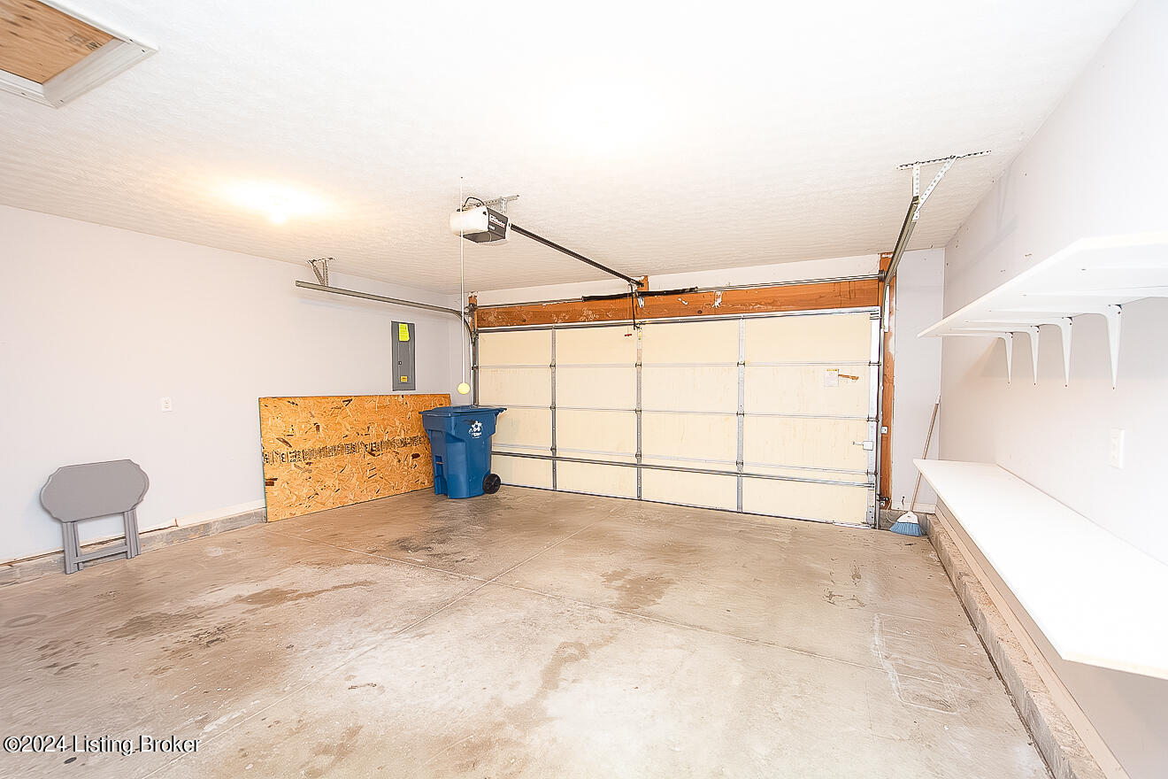 1104 Covington Ct