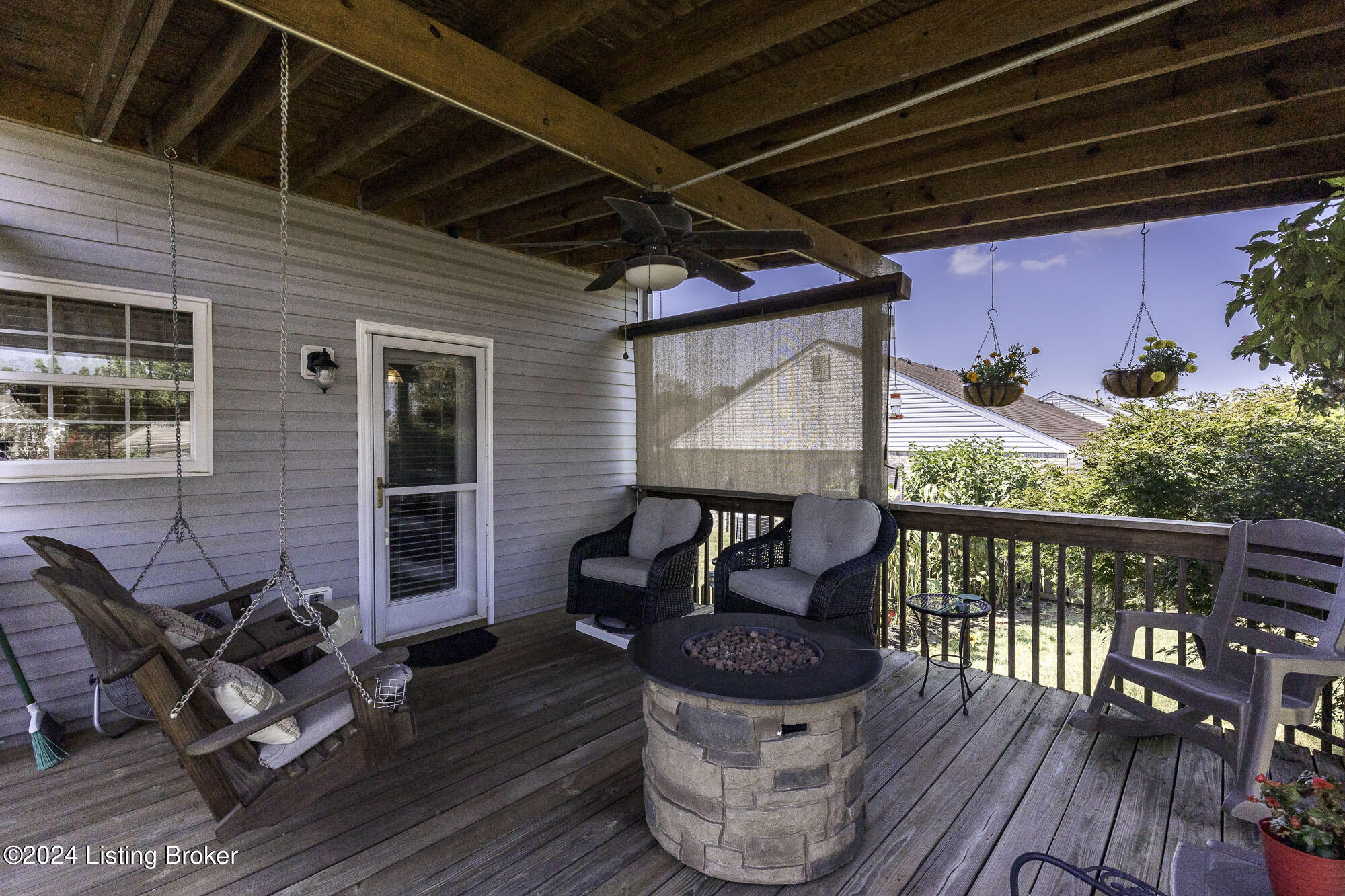 7207 Meadow Ridge Dr