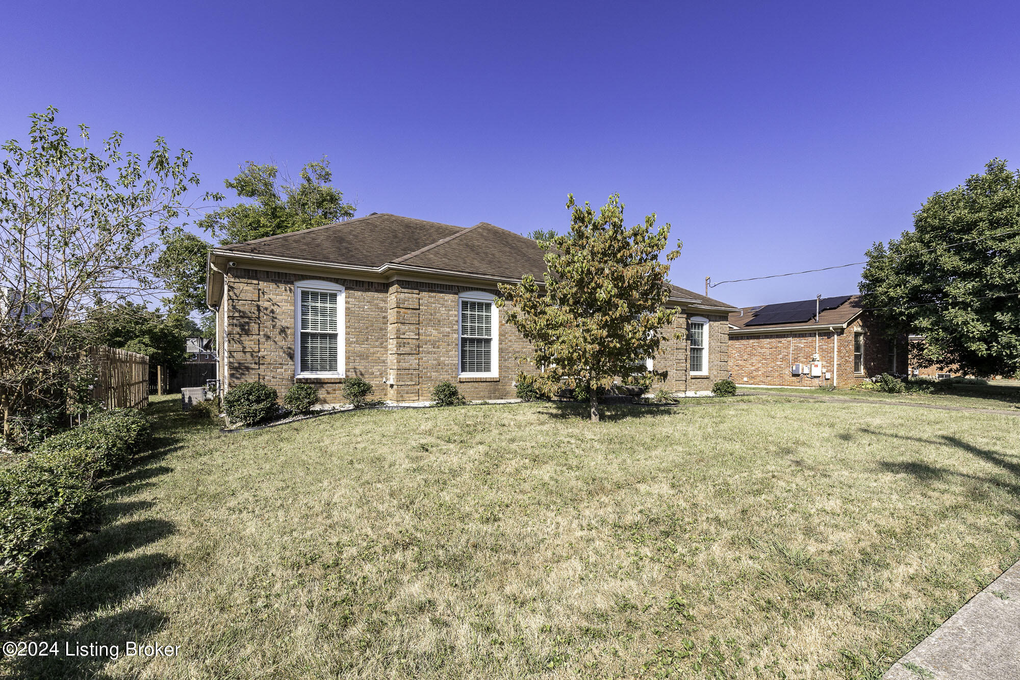 4120 Hunsinger Ln