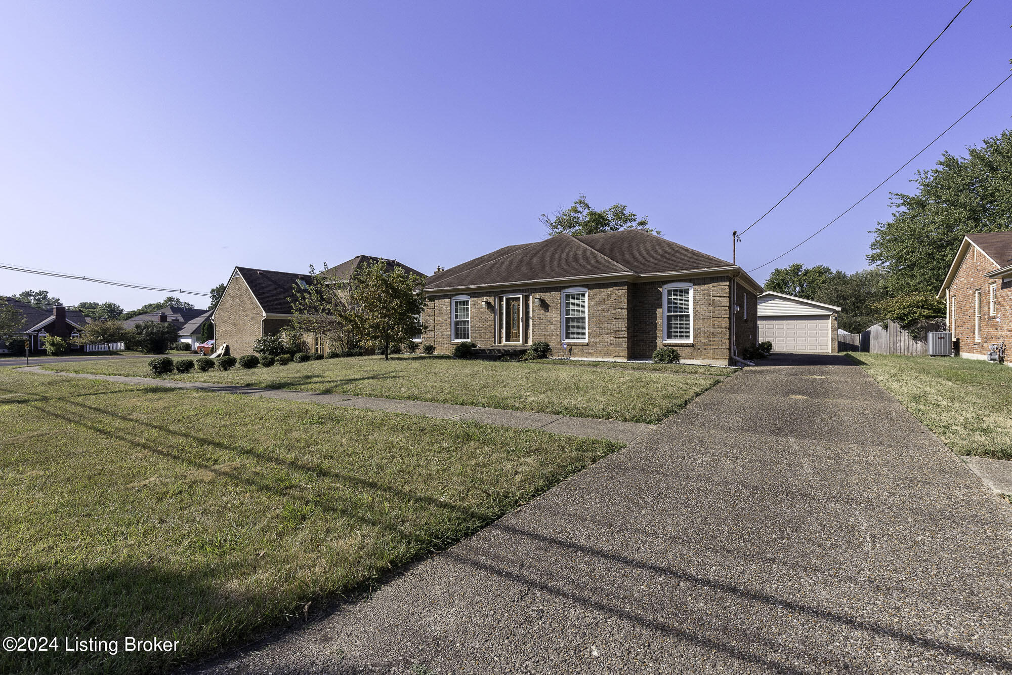 4120 Hunsinger Ln