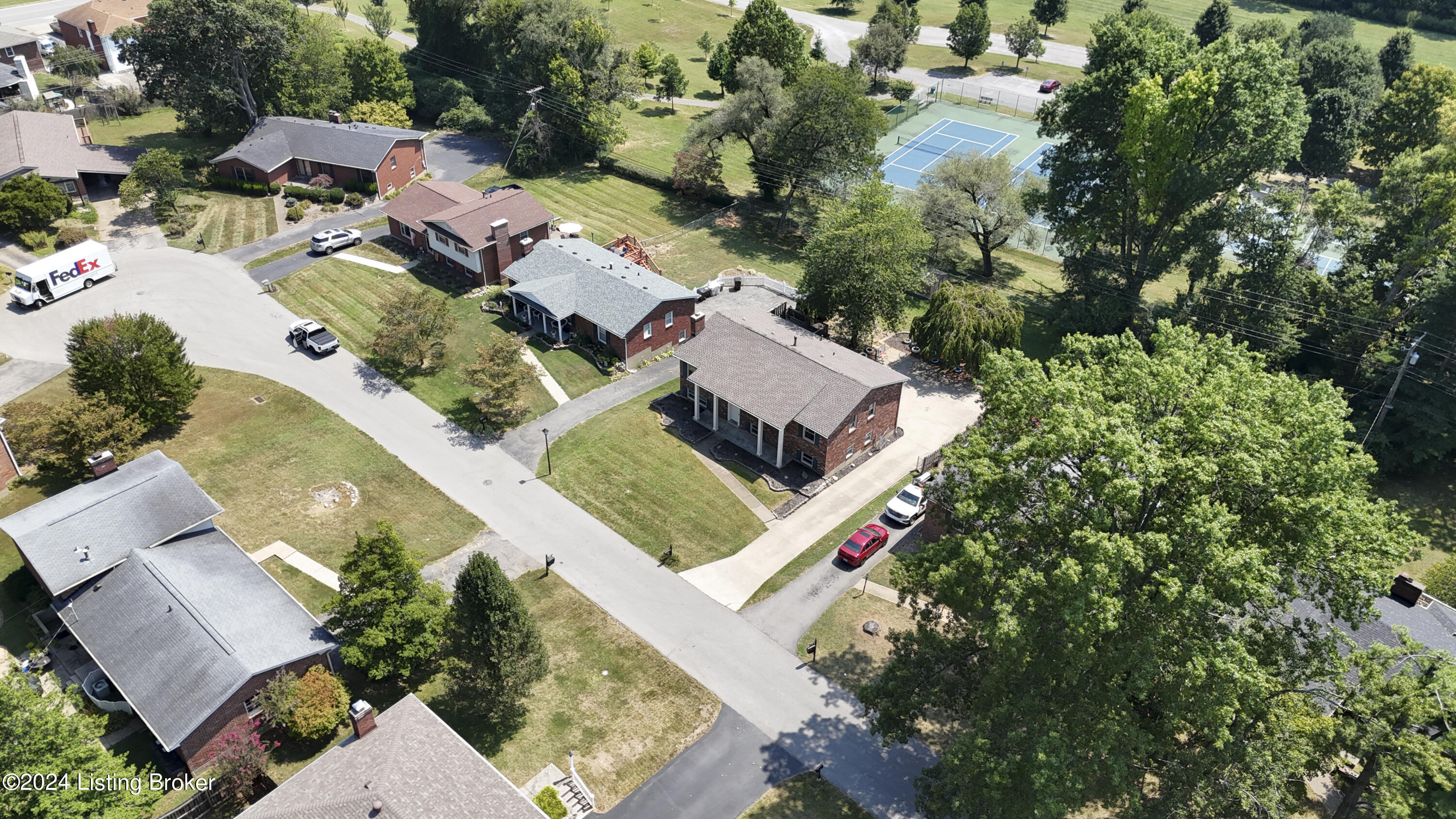 9808 Boxford Ct