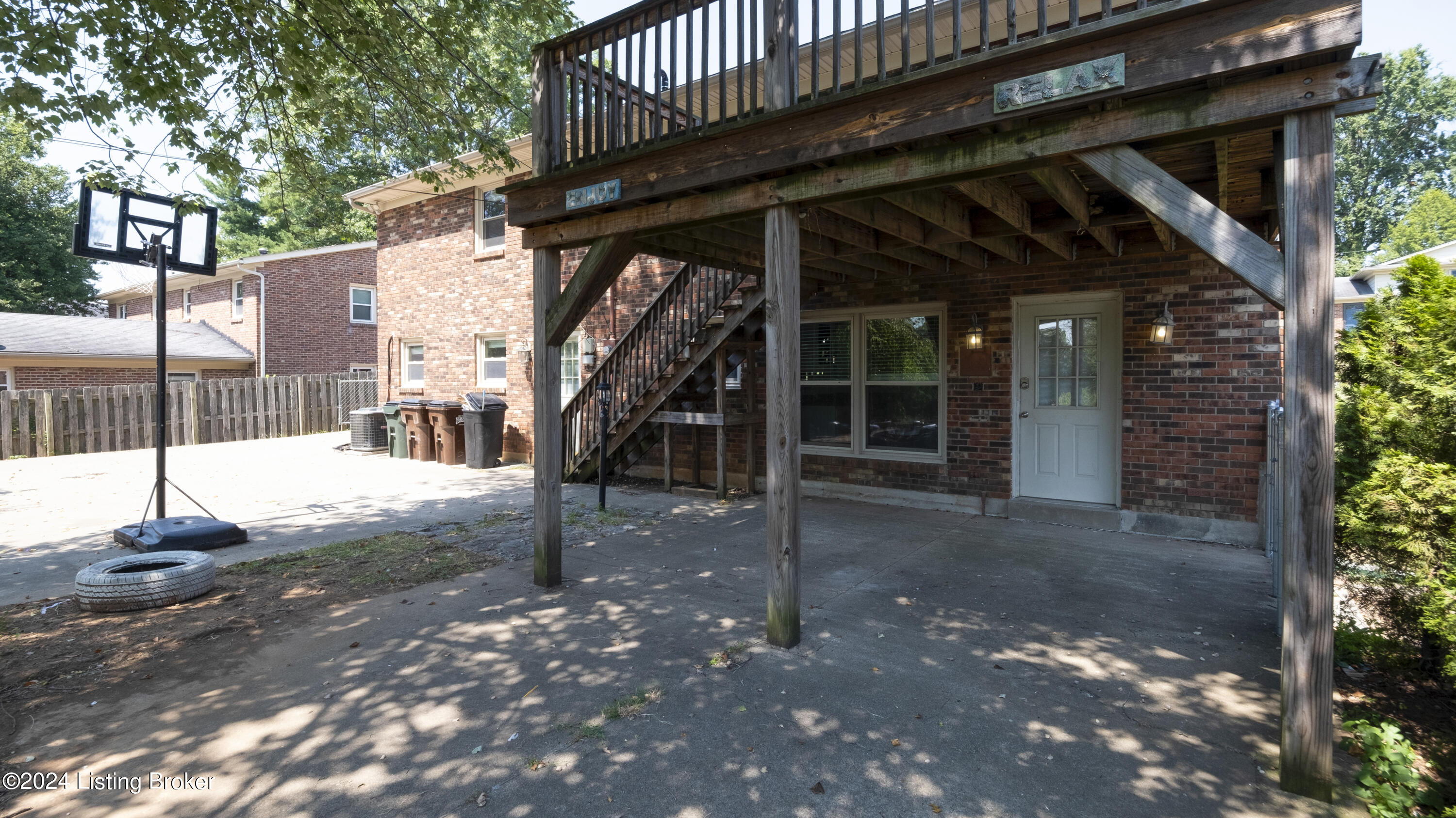 9808 Boxford Ct