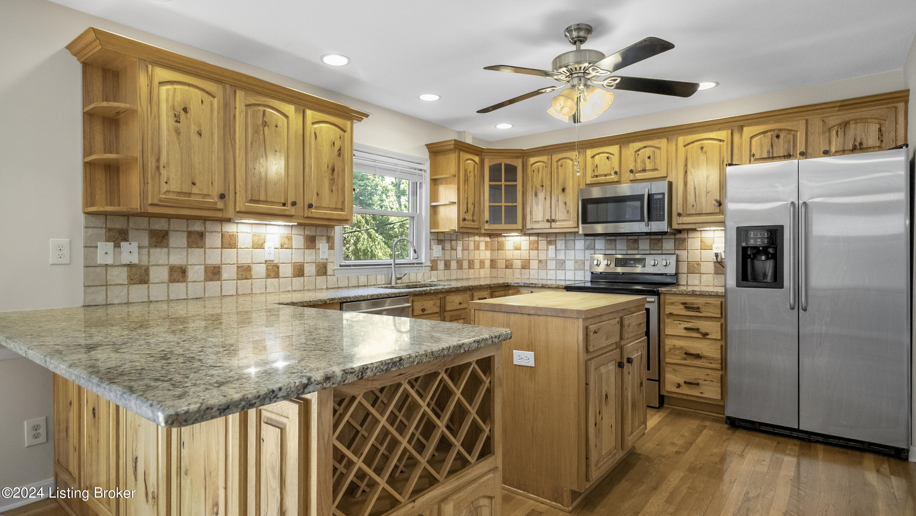 9808 Boxford Ct