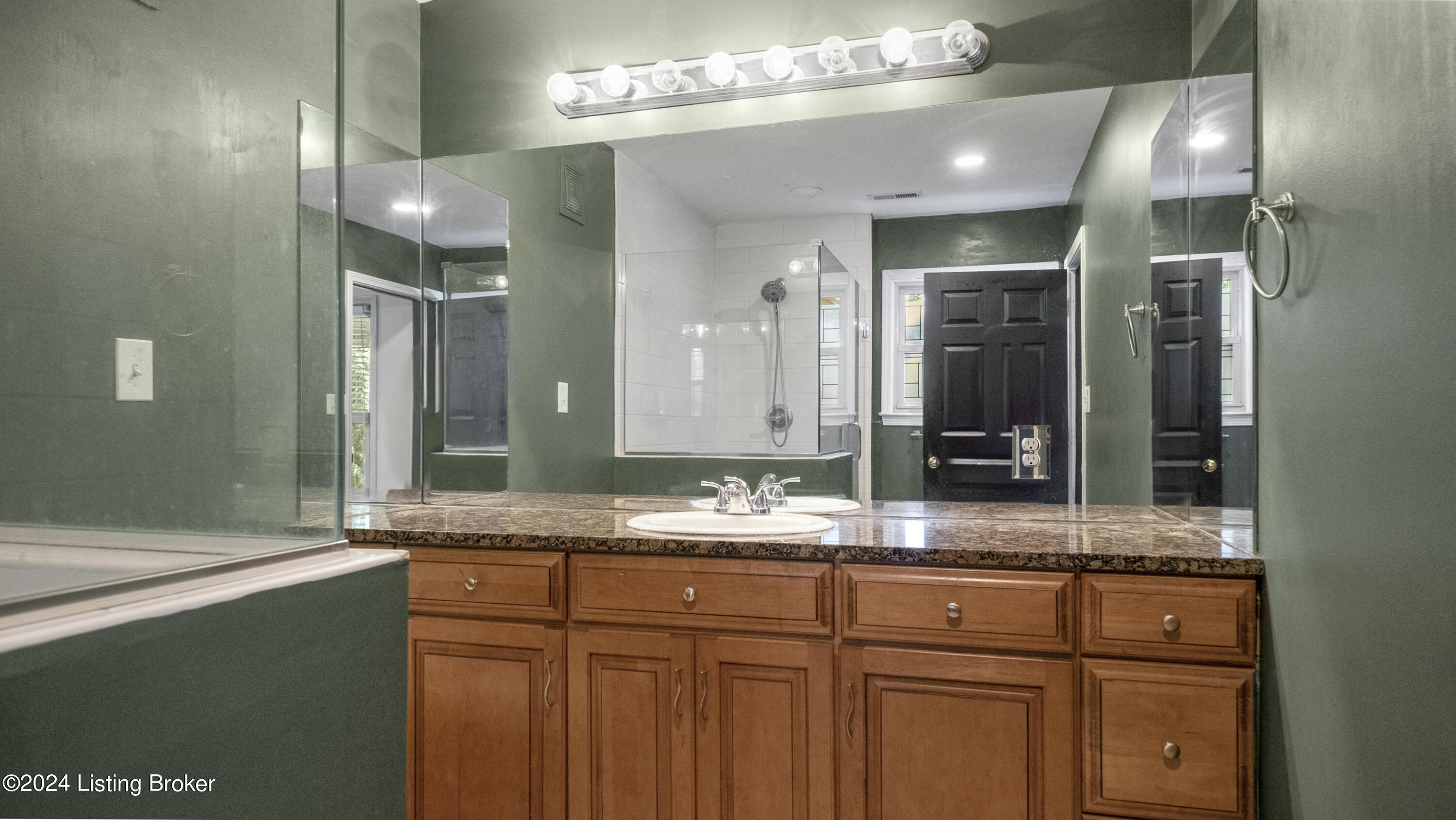 9808 Boxford Ct