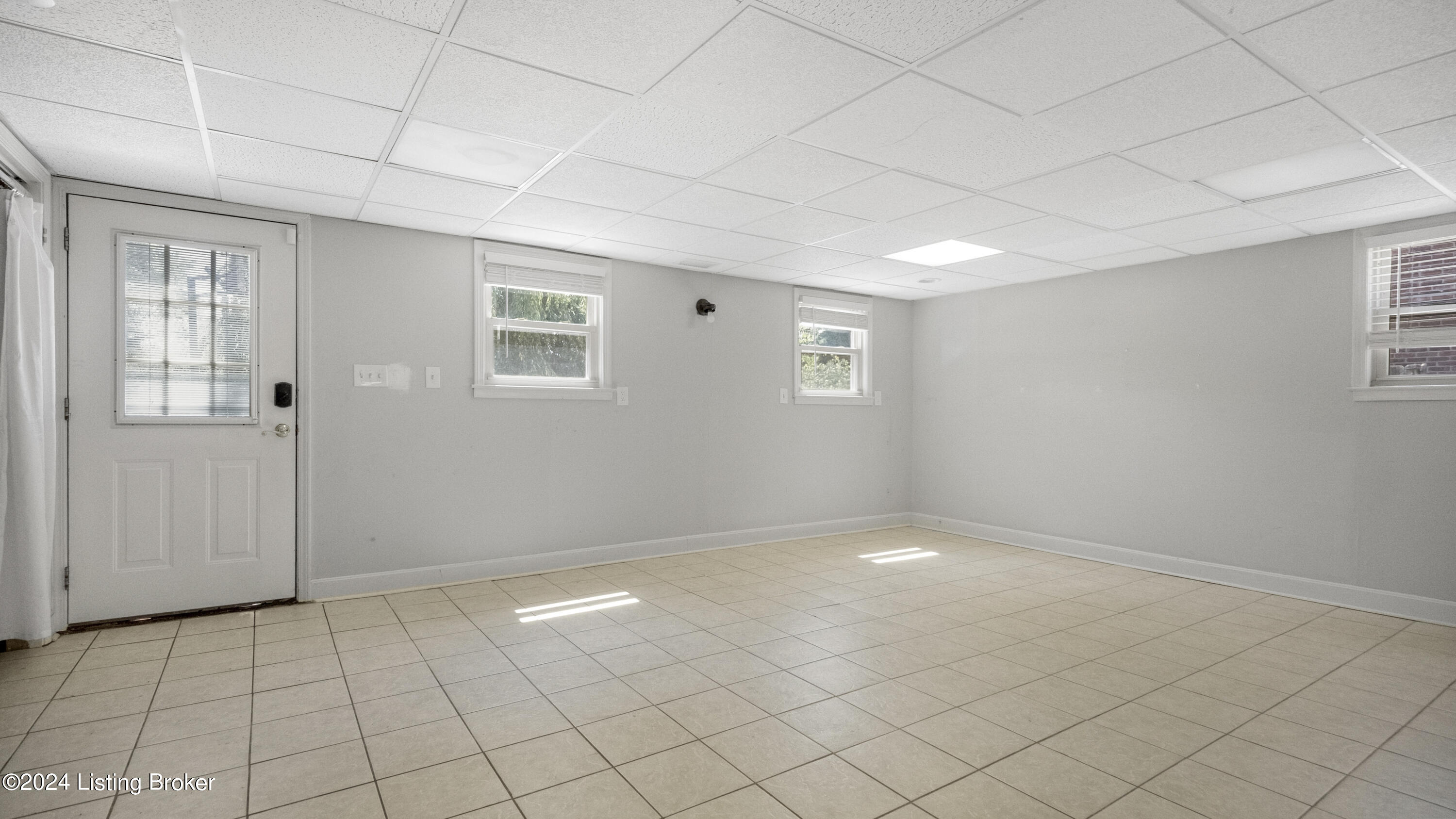 9808 Boxford Ct