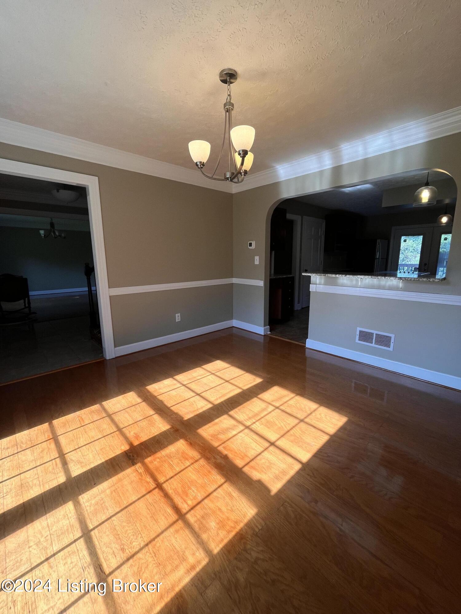 4612 Deepwood Ct