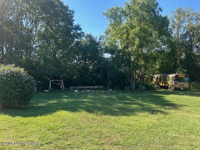 7715 Johnson School Rd