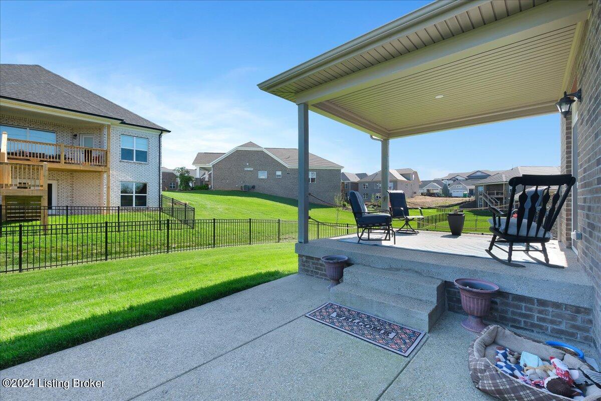 1308 Helm Place Ln