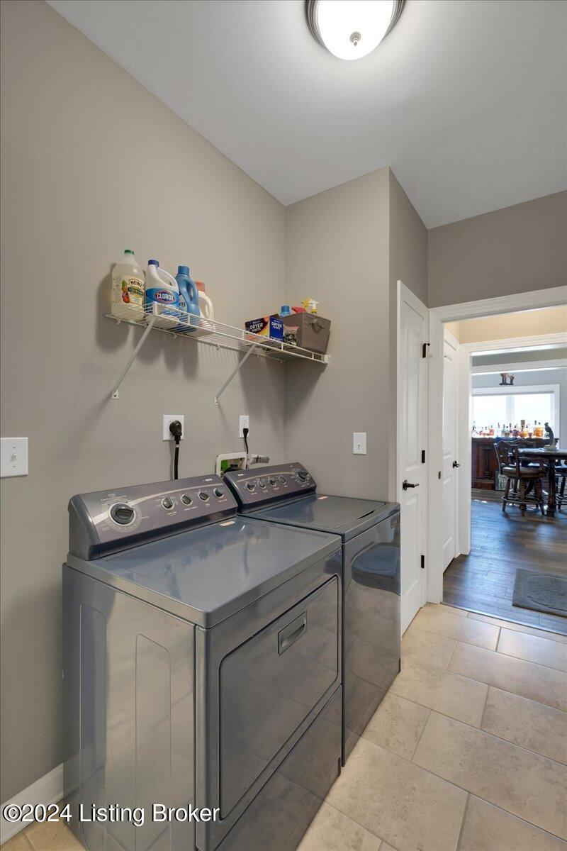 1308 Helm Place Ln
