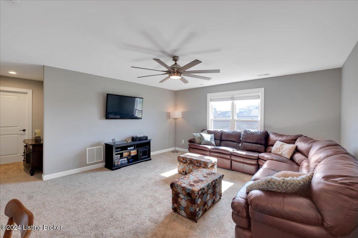 1308 Helm Place Ln