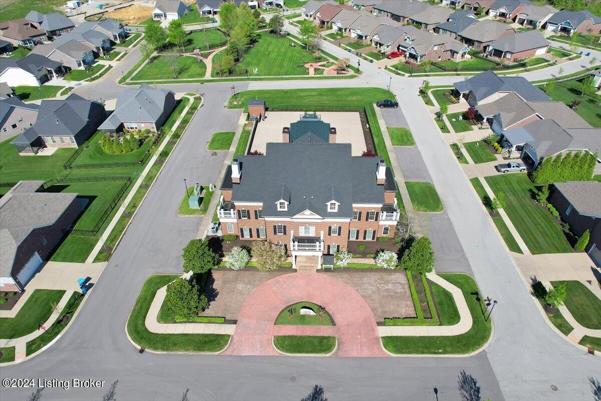 1308 Helm Place Ln
