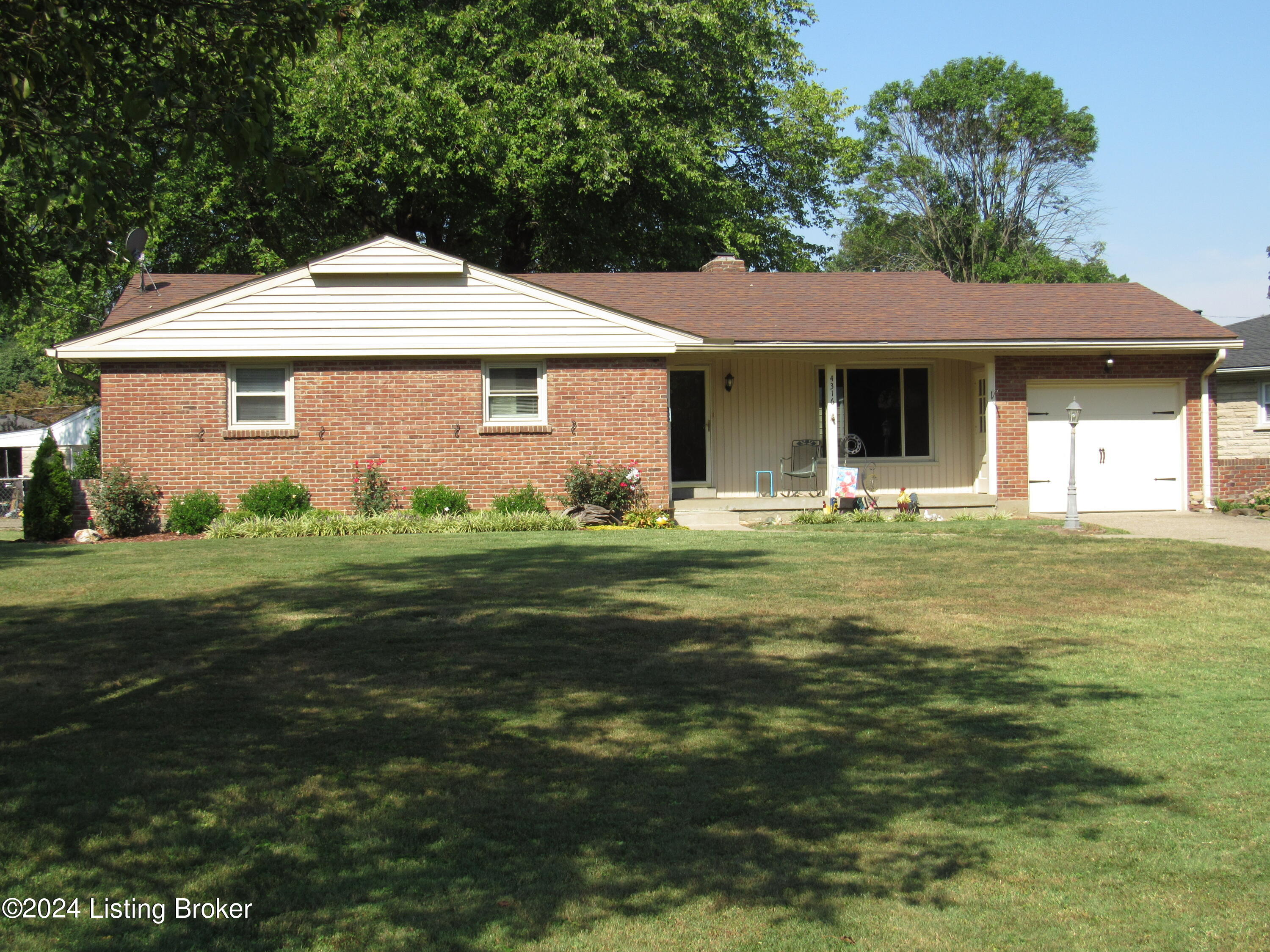 4316 Naneen Dr