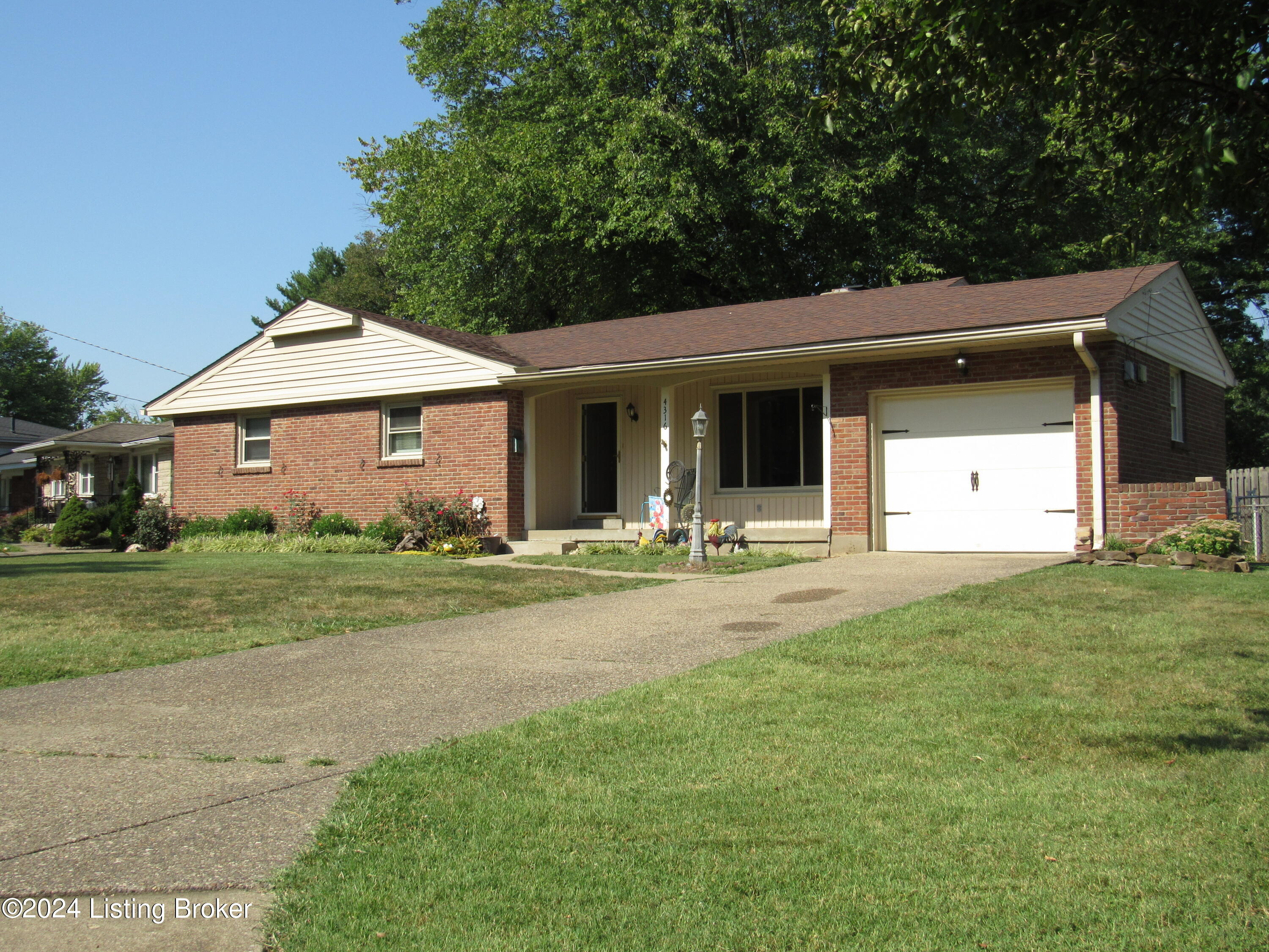 4316 Naneen Dr