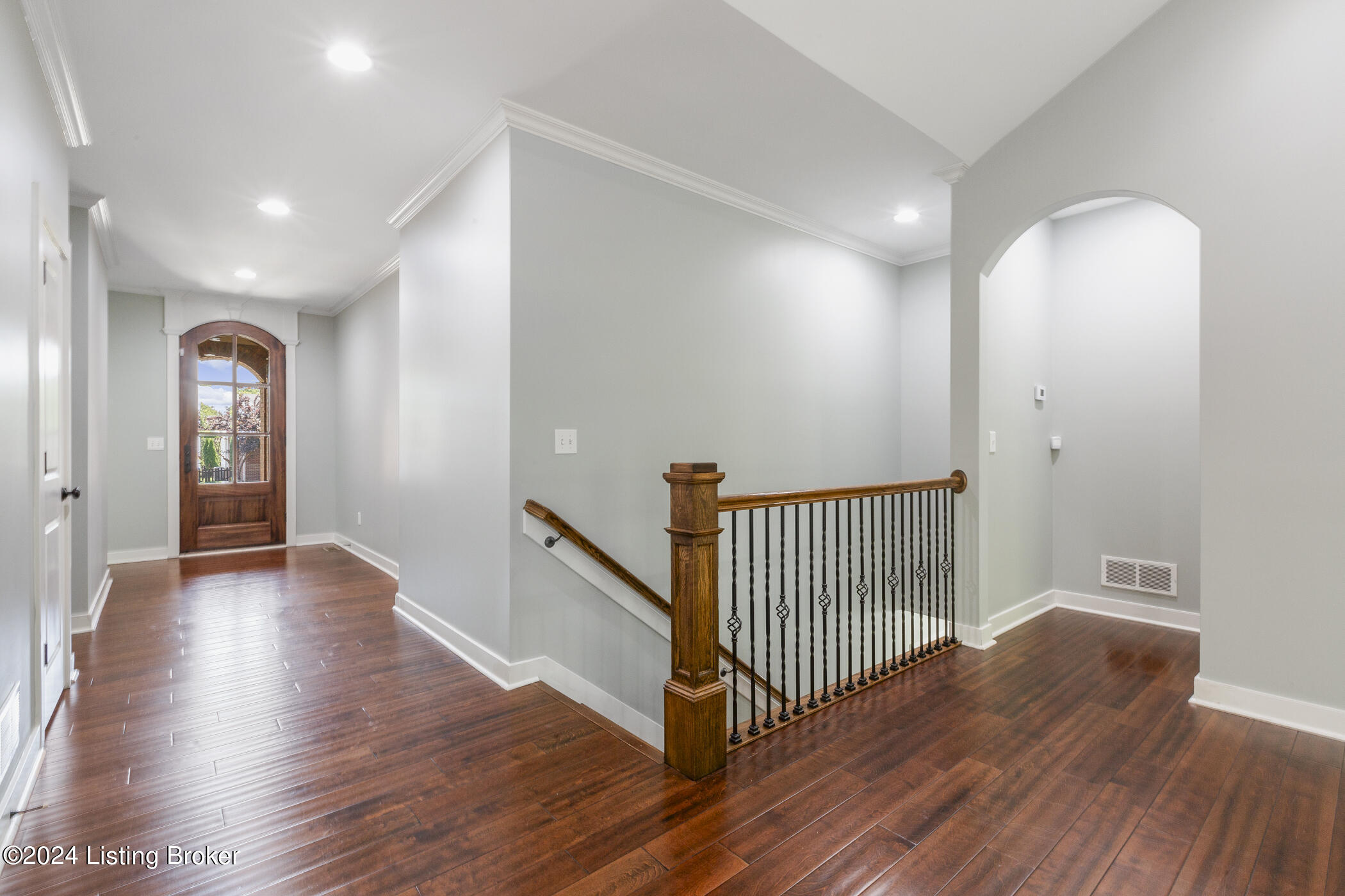 13713 Forest Bend Cir