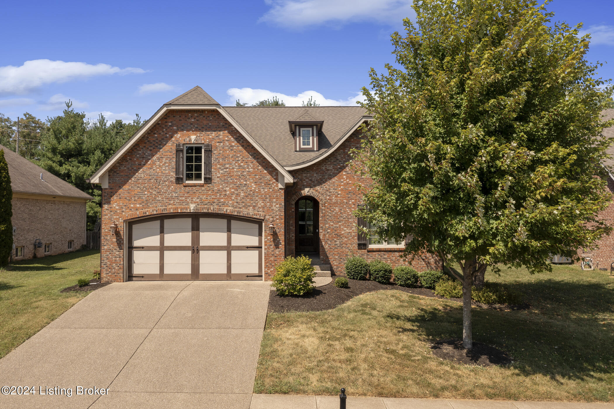 13713 Forest Bend Cir