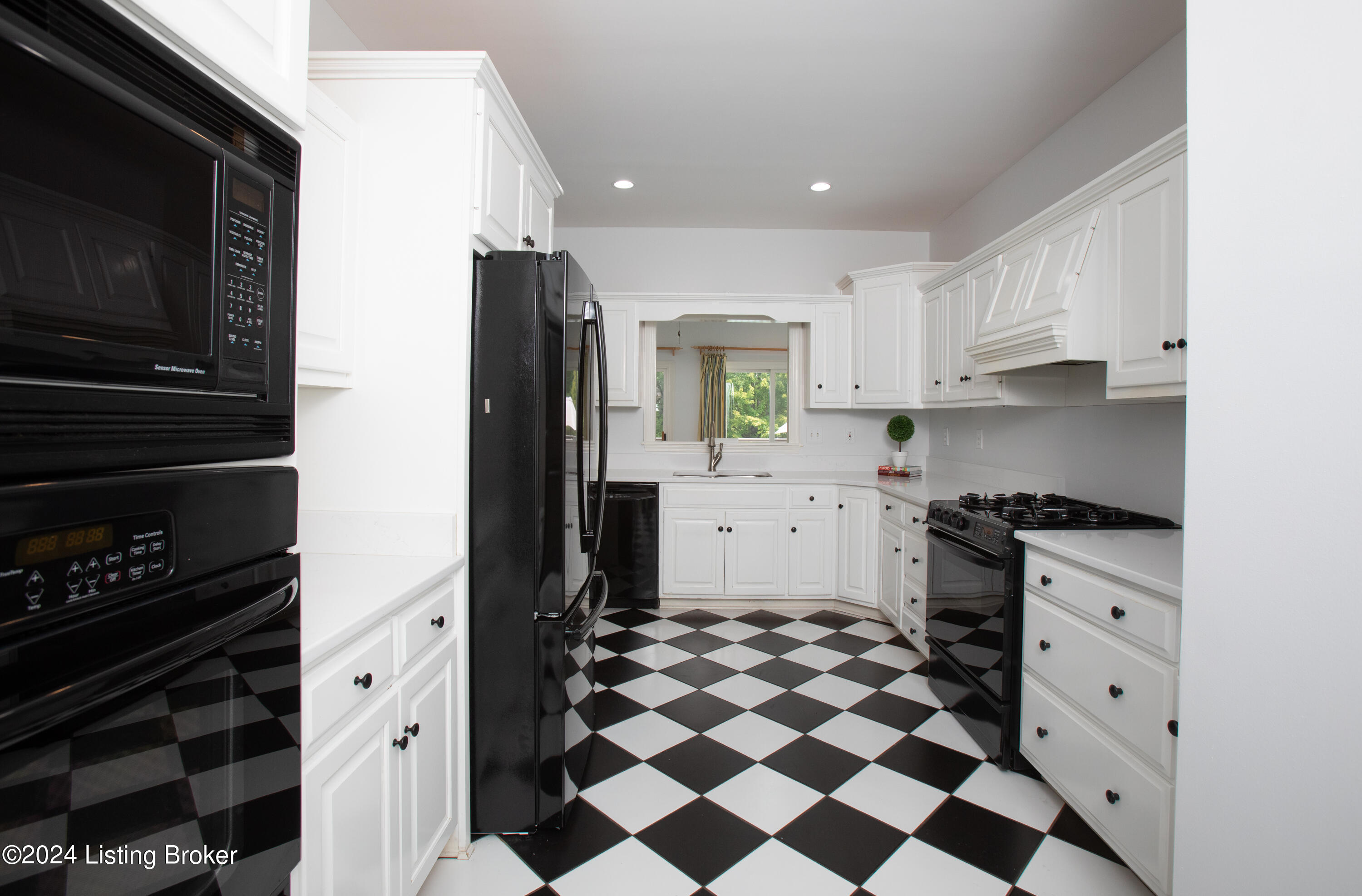 3803 Tynebrae Ct