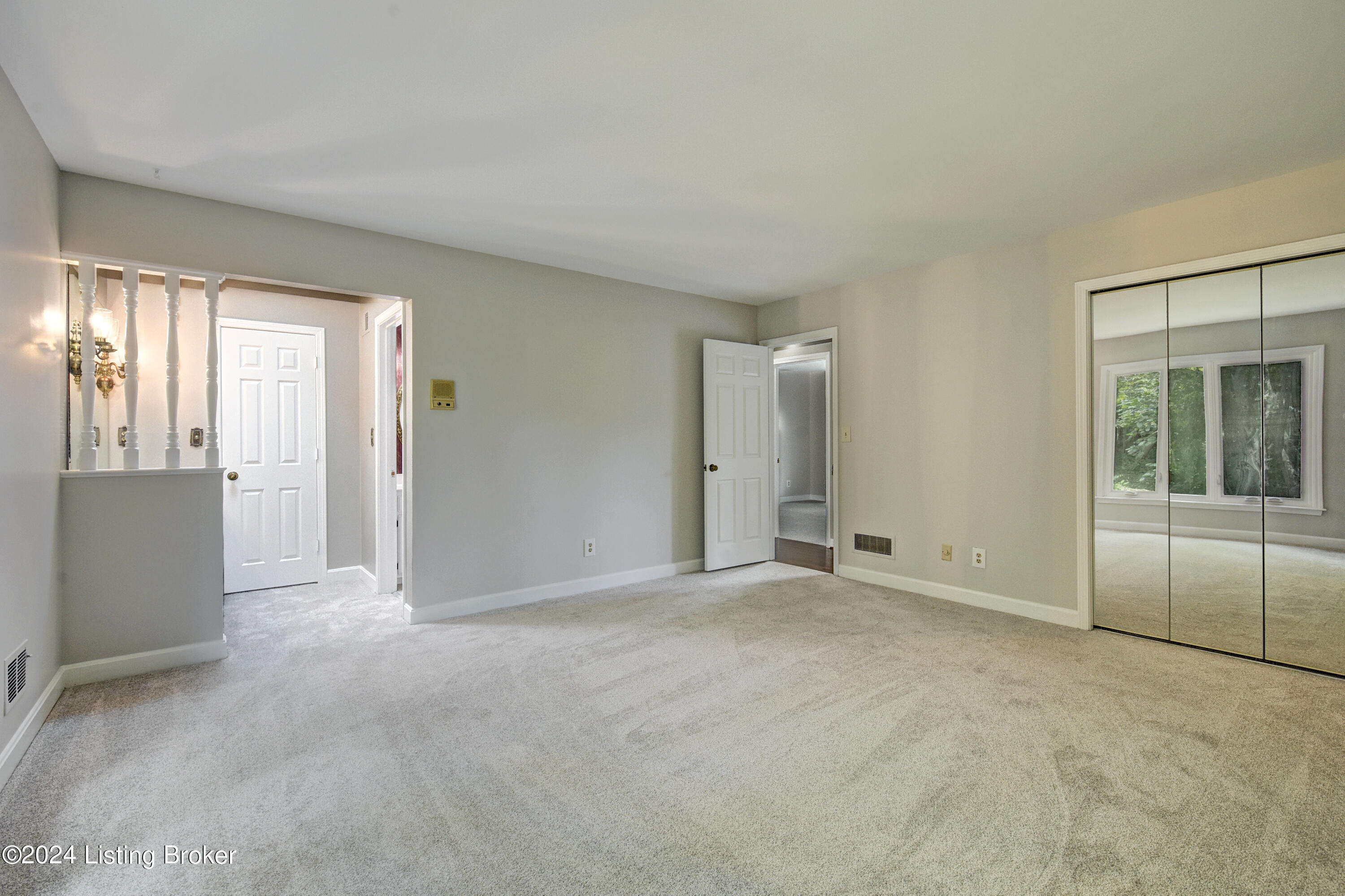 2311 Fallsview Rd