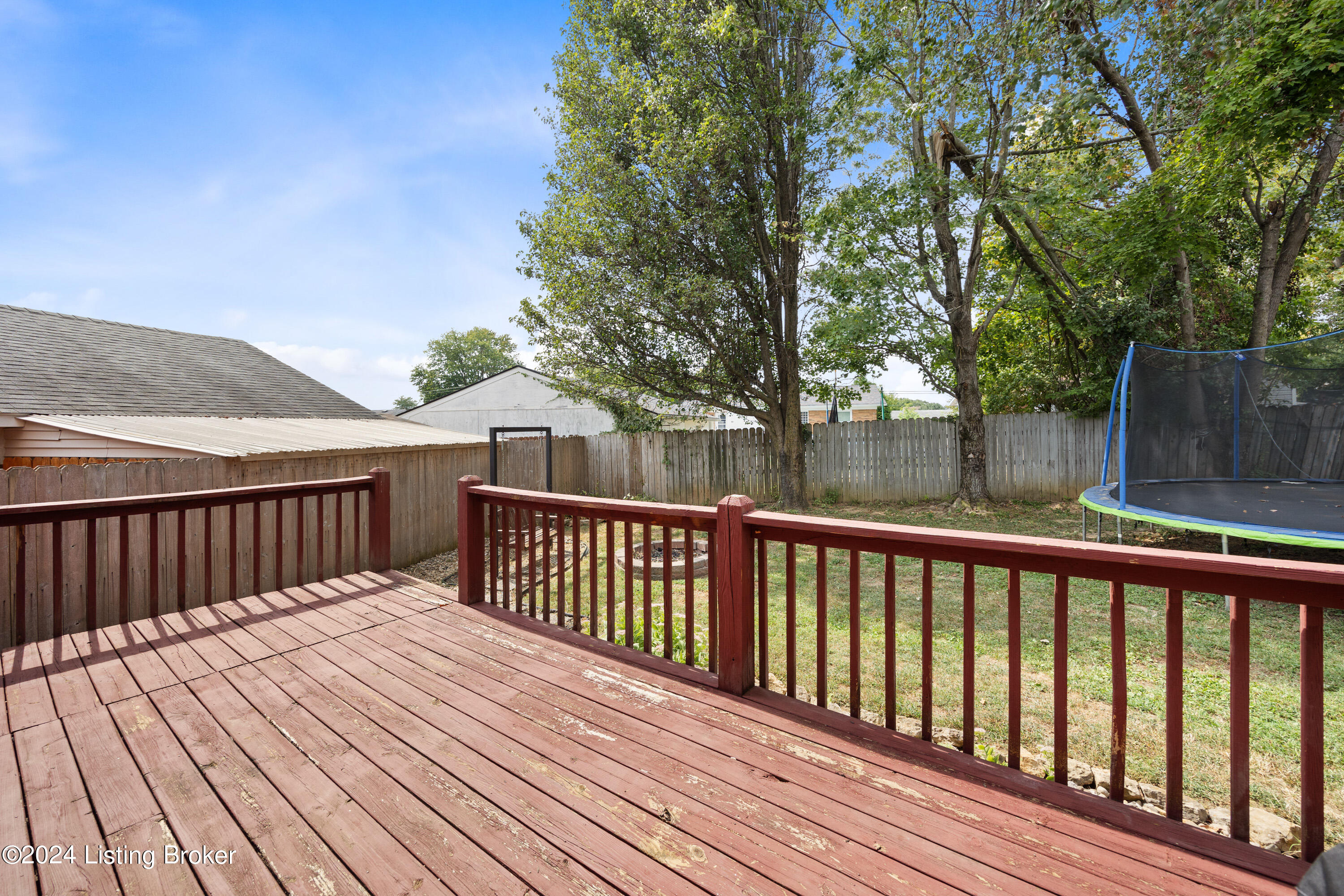 9902 Park Lake Cir