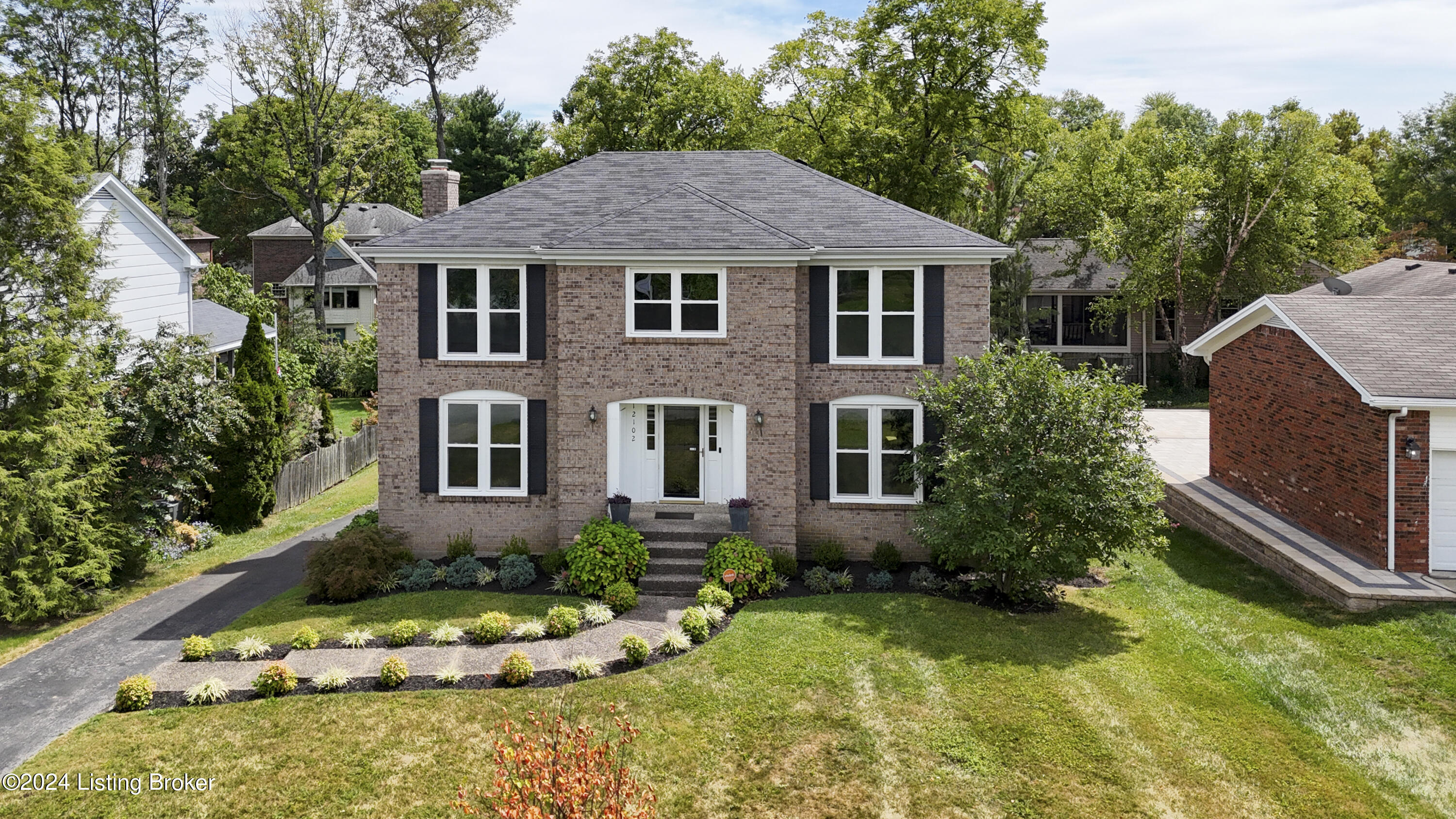 12102 Greenvalley Dr