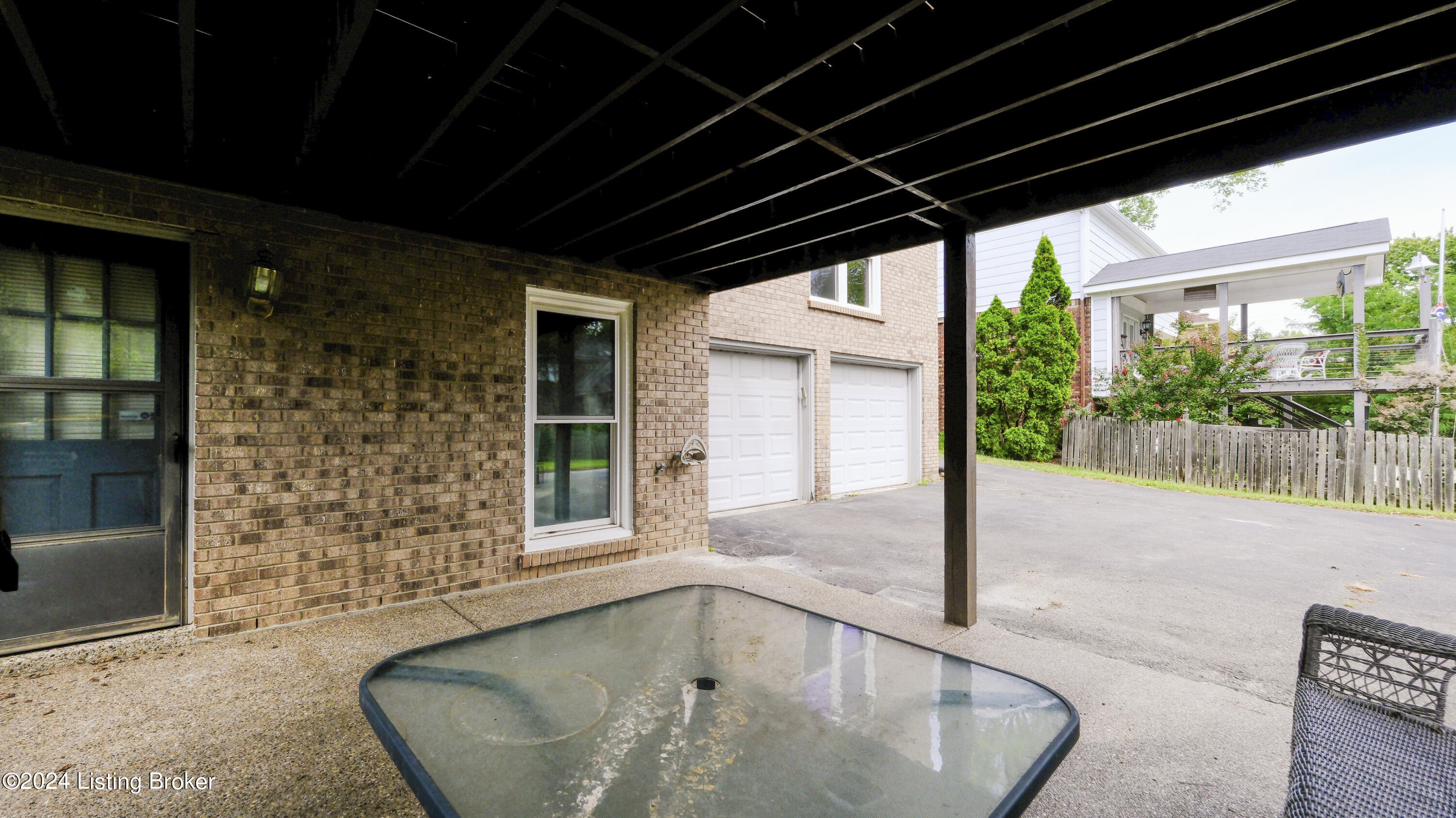 12102 Greenvalley Dr