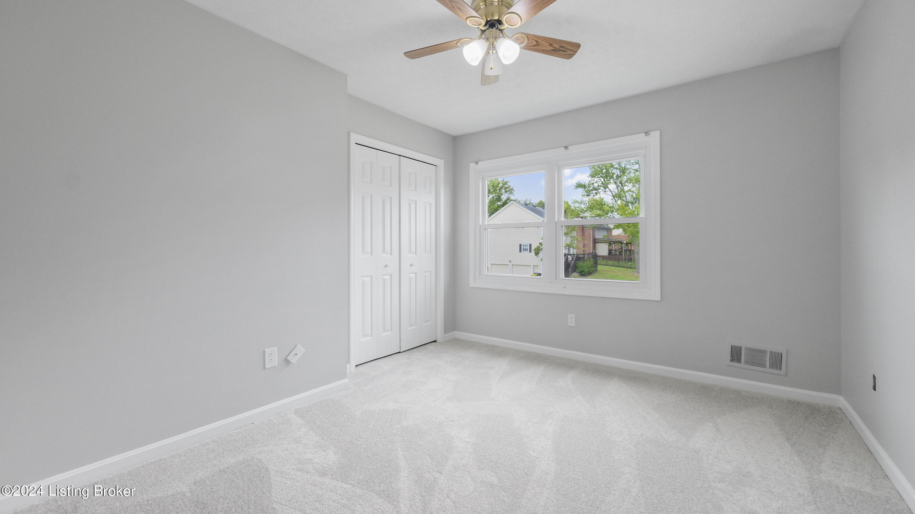 12102 Greenvalley Dr
