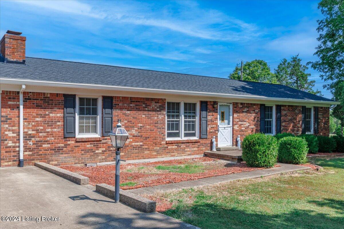 2996 Nat Rogers Rd